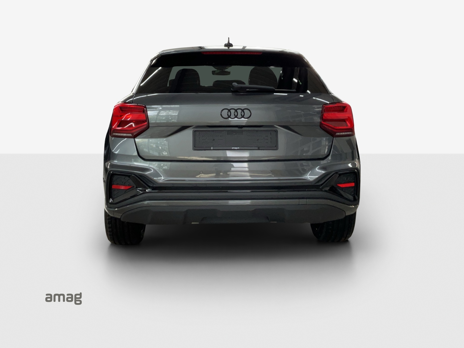 AUDI Q2 35 TFSI S line S-tronic-image-3