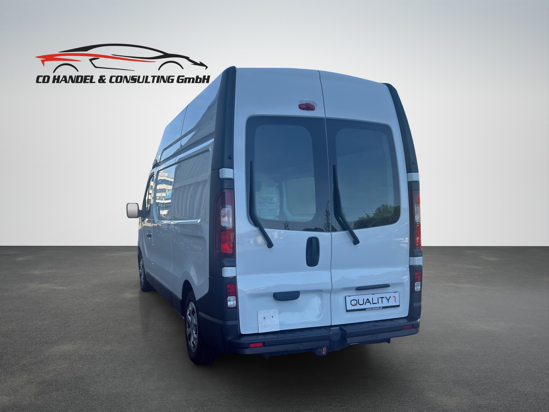 RENAULT Trafic 2.0 Blue dCi 150 Business L2H2 EN-image-8