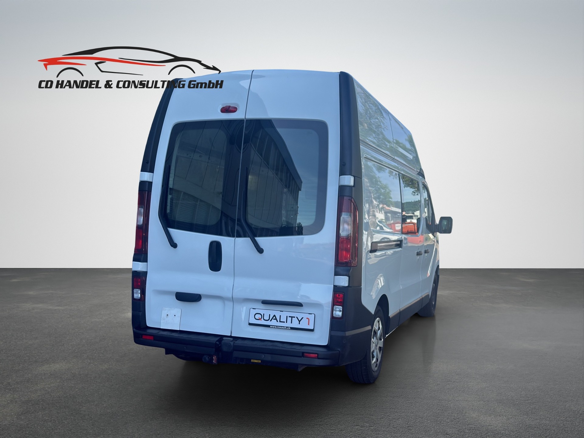 RENAULT Trafic 2.0 Blue dCi 150 Business L2H2 EN-image-6
