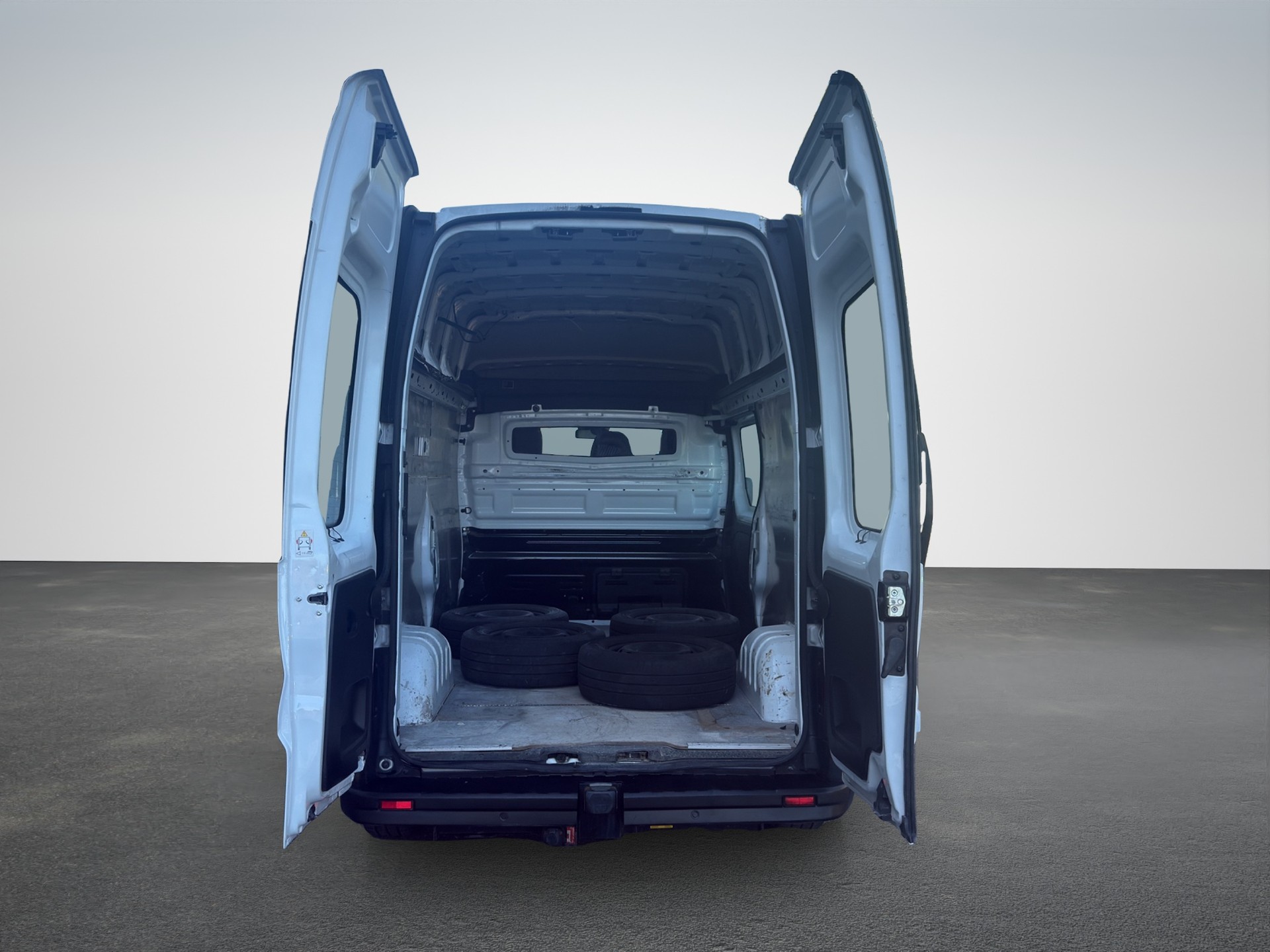 RENAULT Trafic 2.0 Blue dCi 150 Business L2H2 EN-image-14