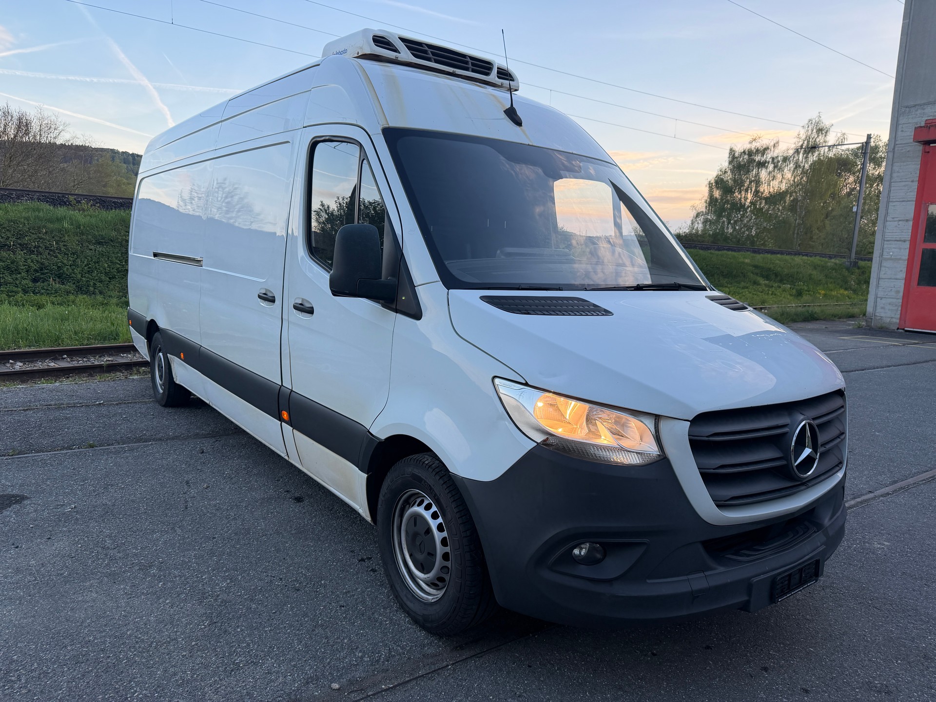 MERCEDES-BENZ Sprinter 316 CDI extra lang Kühlkasten mit Aggregat-image-2