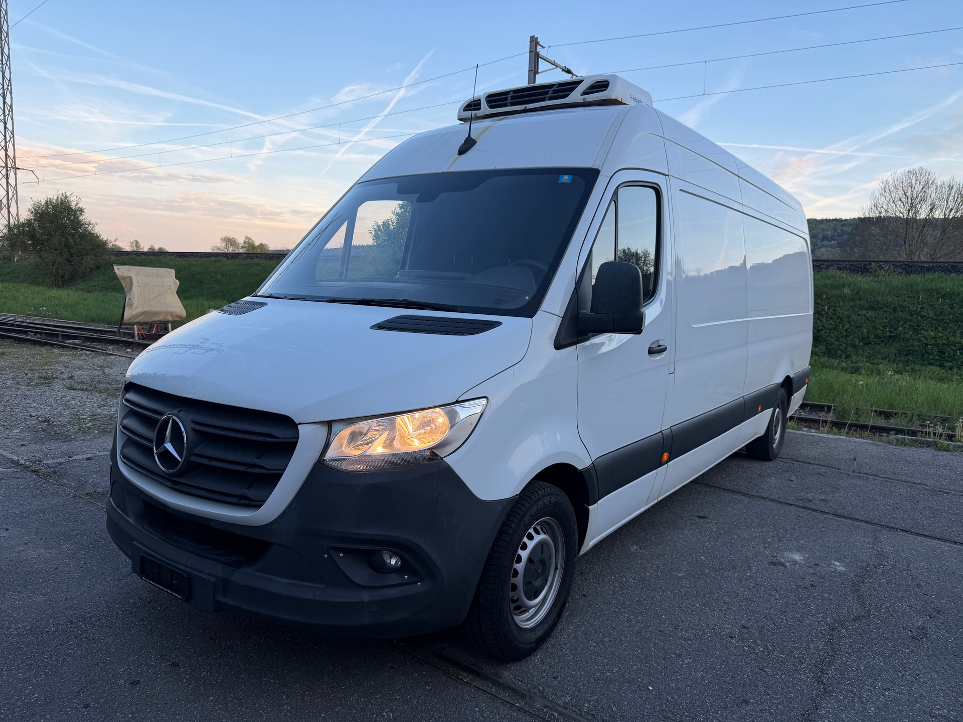 MERCEDES-BENZ Sprinter 316 CDI extra lang Kühlkasten mit Aggregat
