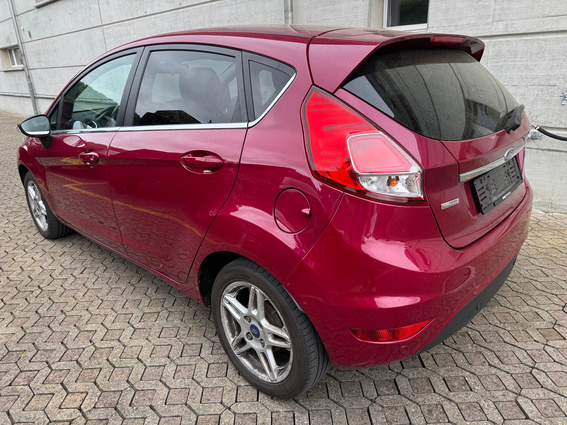 FORD Fiesta 1.0 SCTi Titanium-image-4