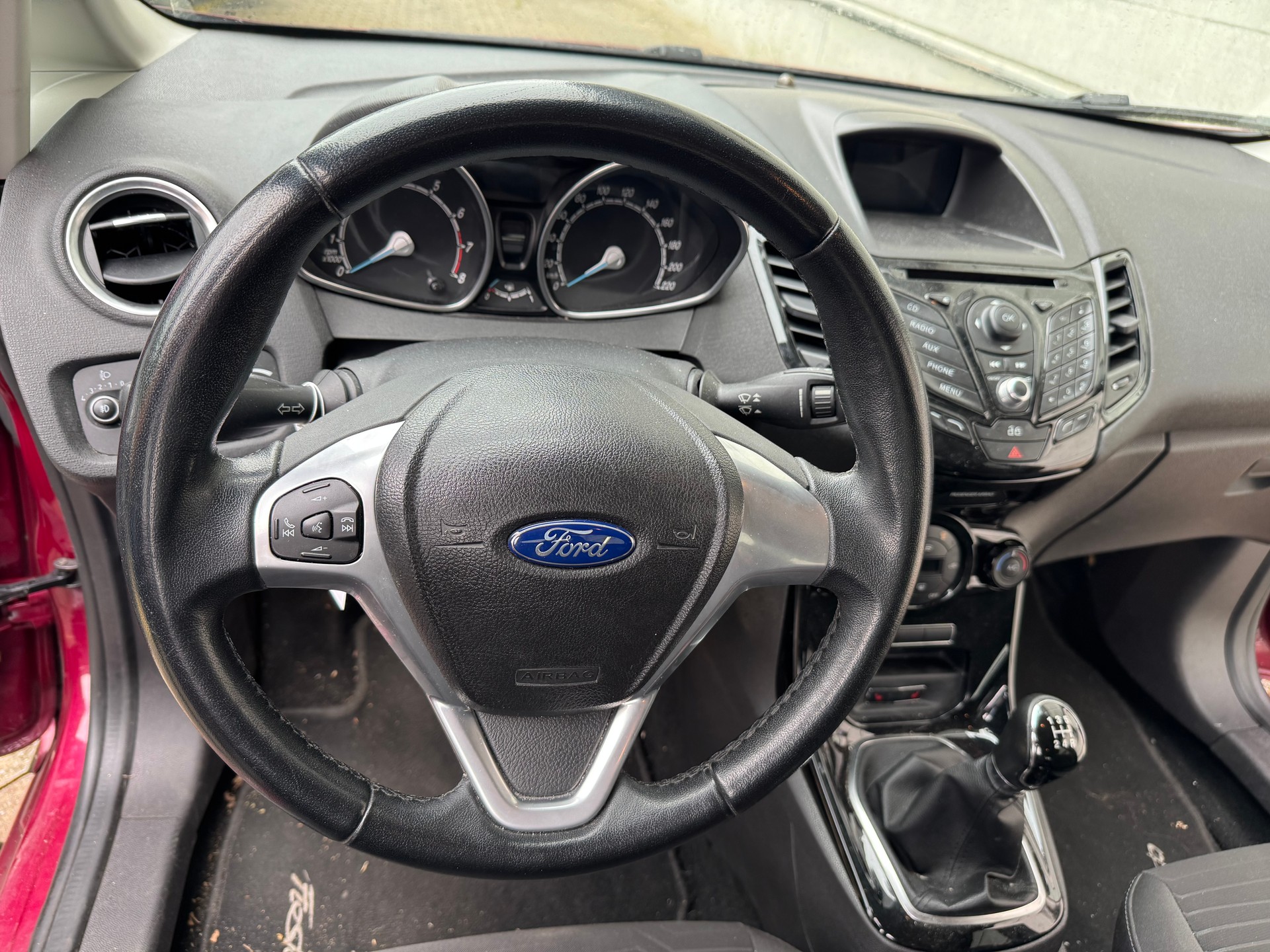 FORD Fiesta 1.0 SCTi Titanium-image-6