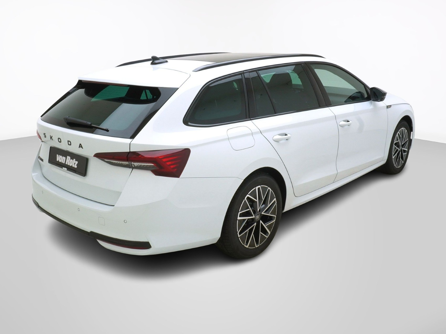 SKODA Octavia 2.0 TDI SportLine DSG-image-5
