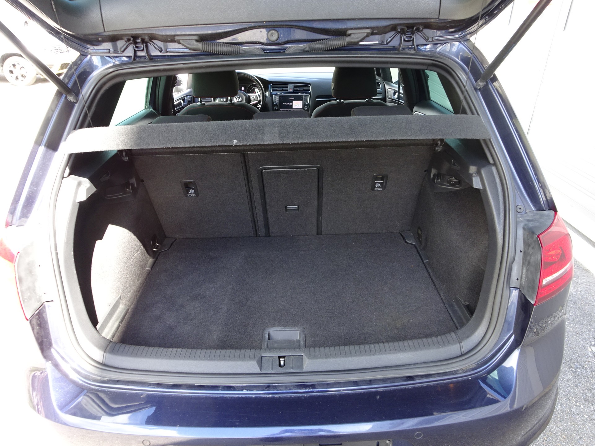 VW Golf 2.0 TSI GTI Performance DSG-image-24