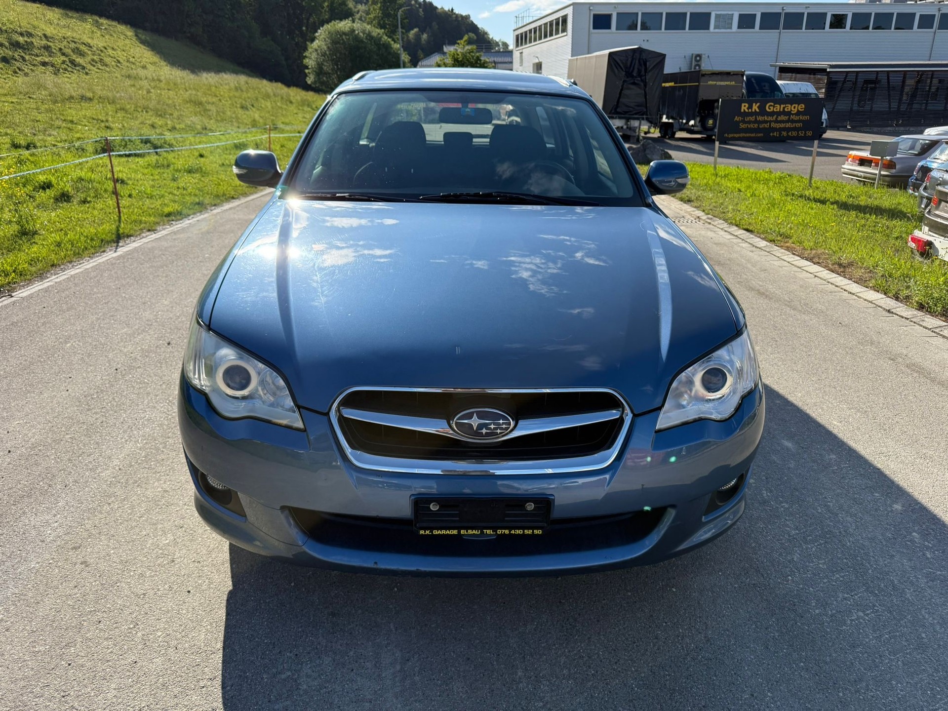 SUBARU Legacy 2.0R AWD Swiss-image-2