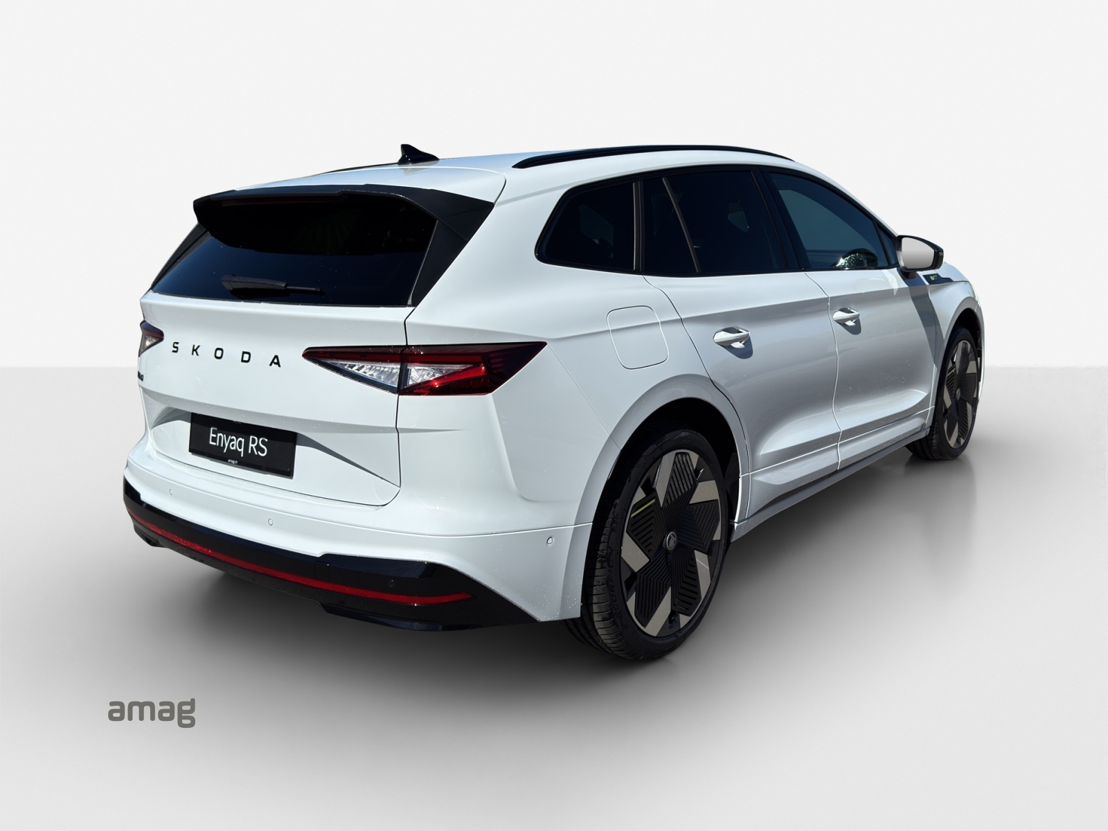 SKODA Enyaq RS-image-4