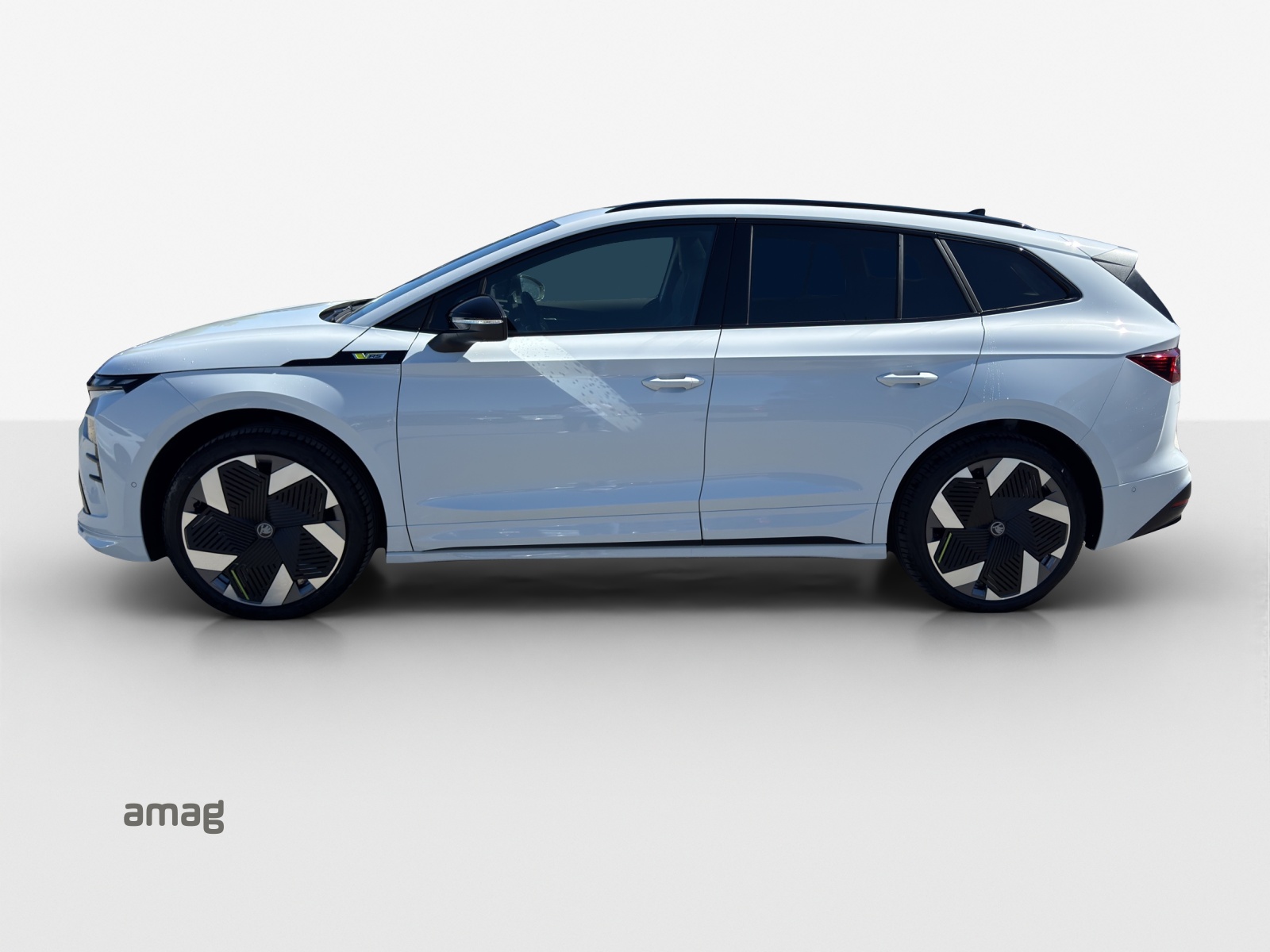 SKODA Enyaq RS-image-1
