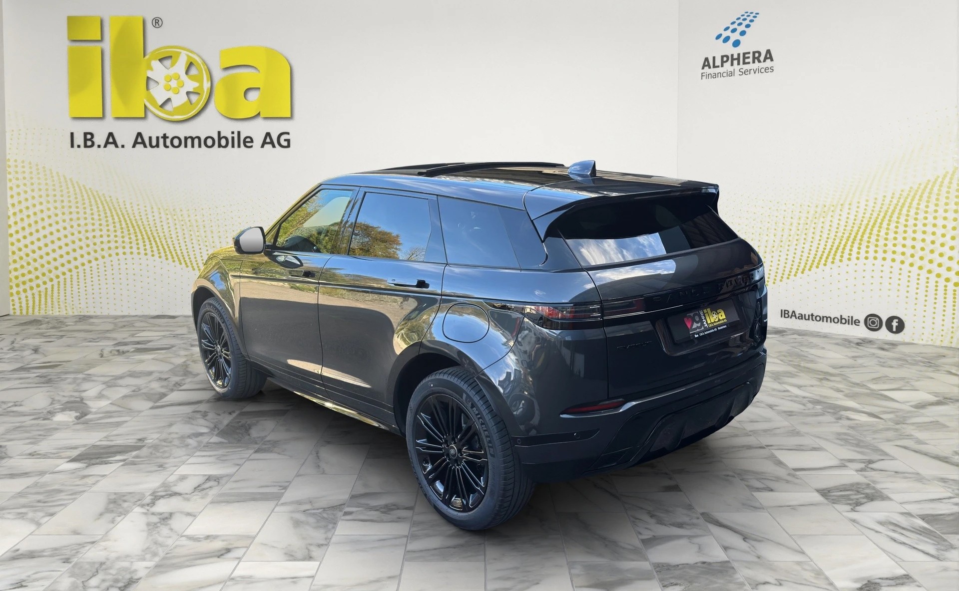 LAND ROVER Evoque P 270e Dynamic SE Black Pack 4x4 5 Jahre Werksgarantie-showroom-element-2