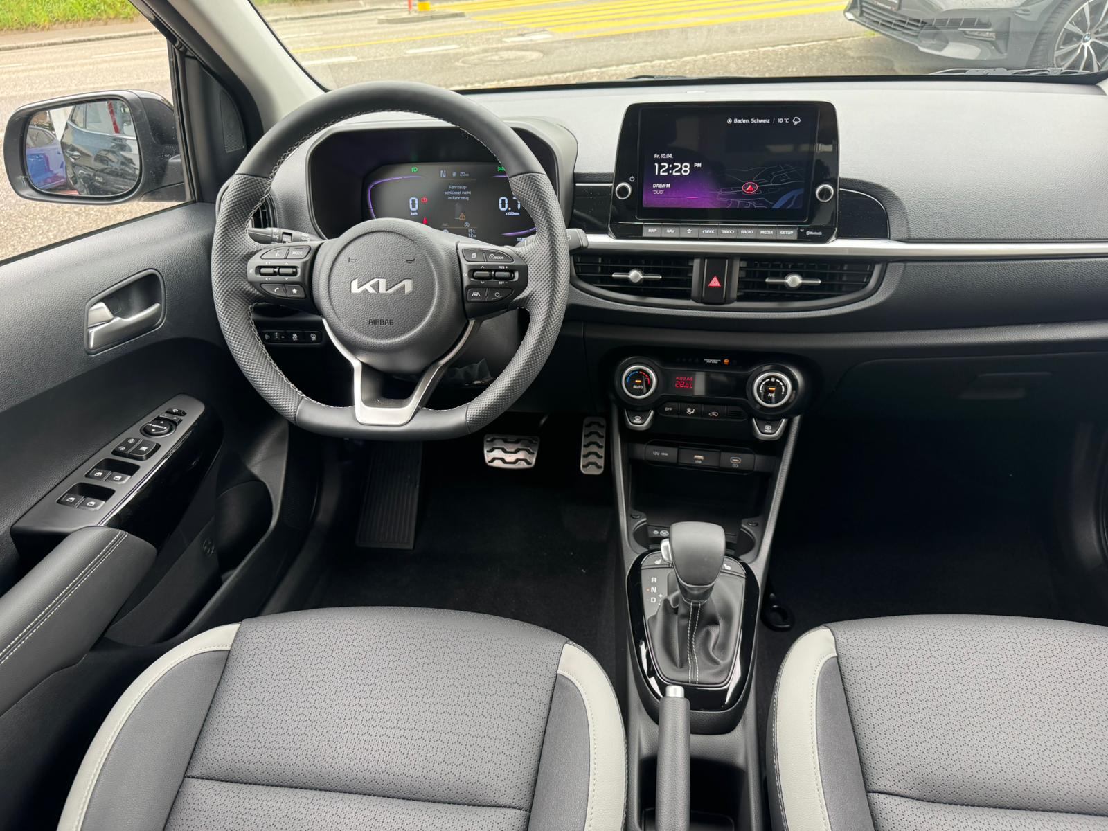 KIA Picanto 1.2 CVVT GT-Line Automatic-image-11