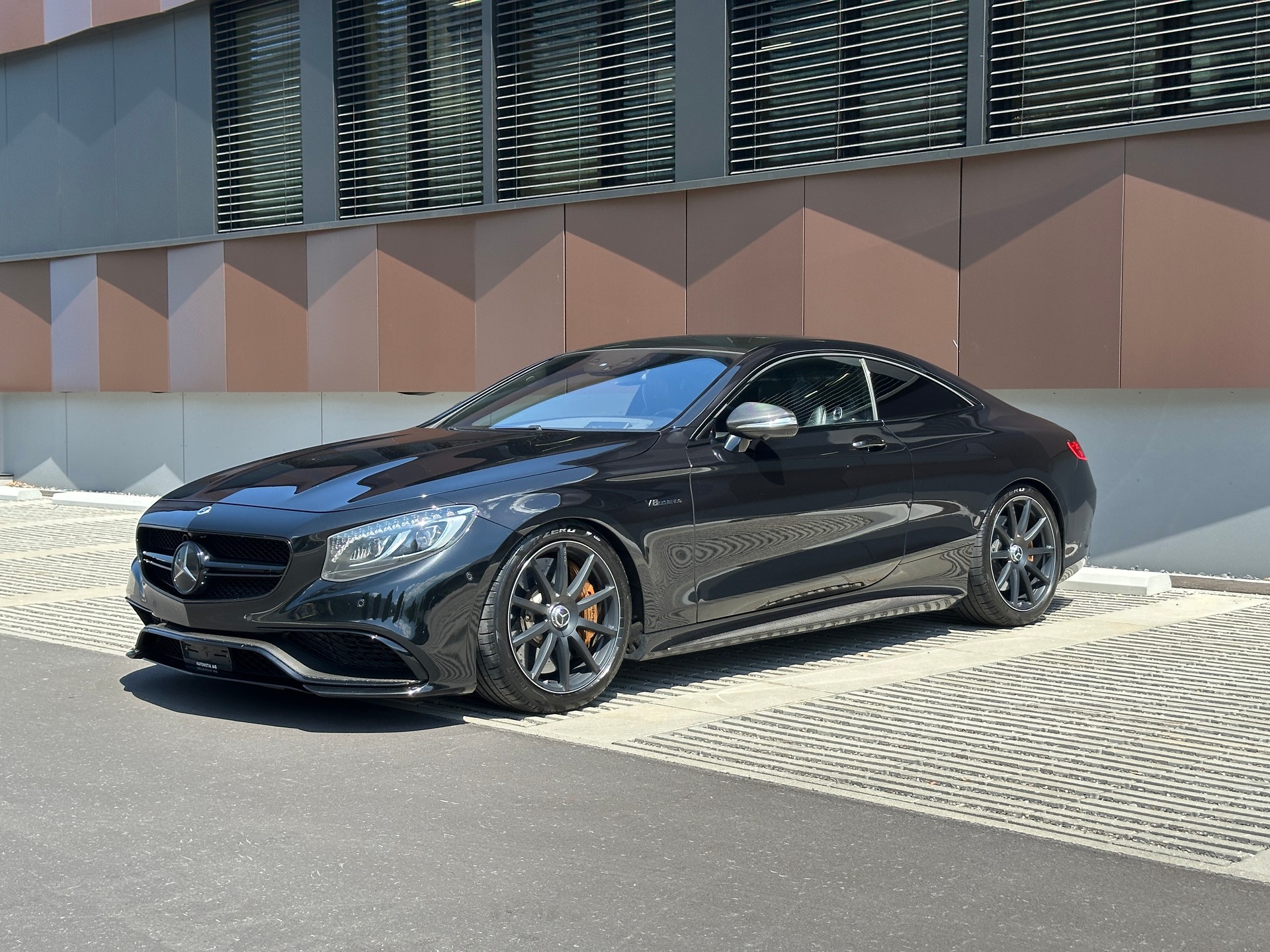 MERCEDES-BENZ S 63 AMG Coupé 4Matic Speedshift MCT *Carbon Paket* *Burmester High-End*