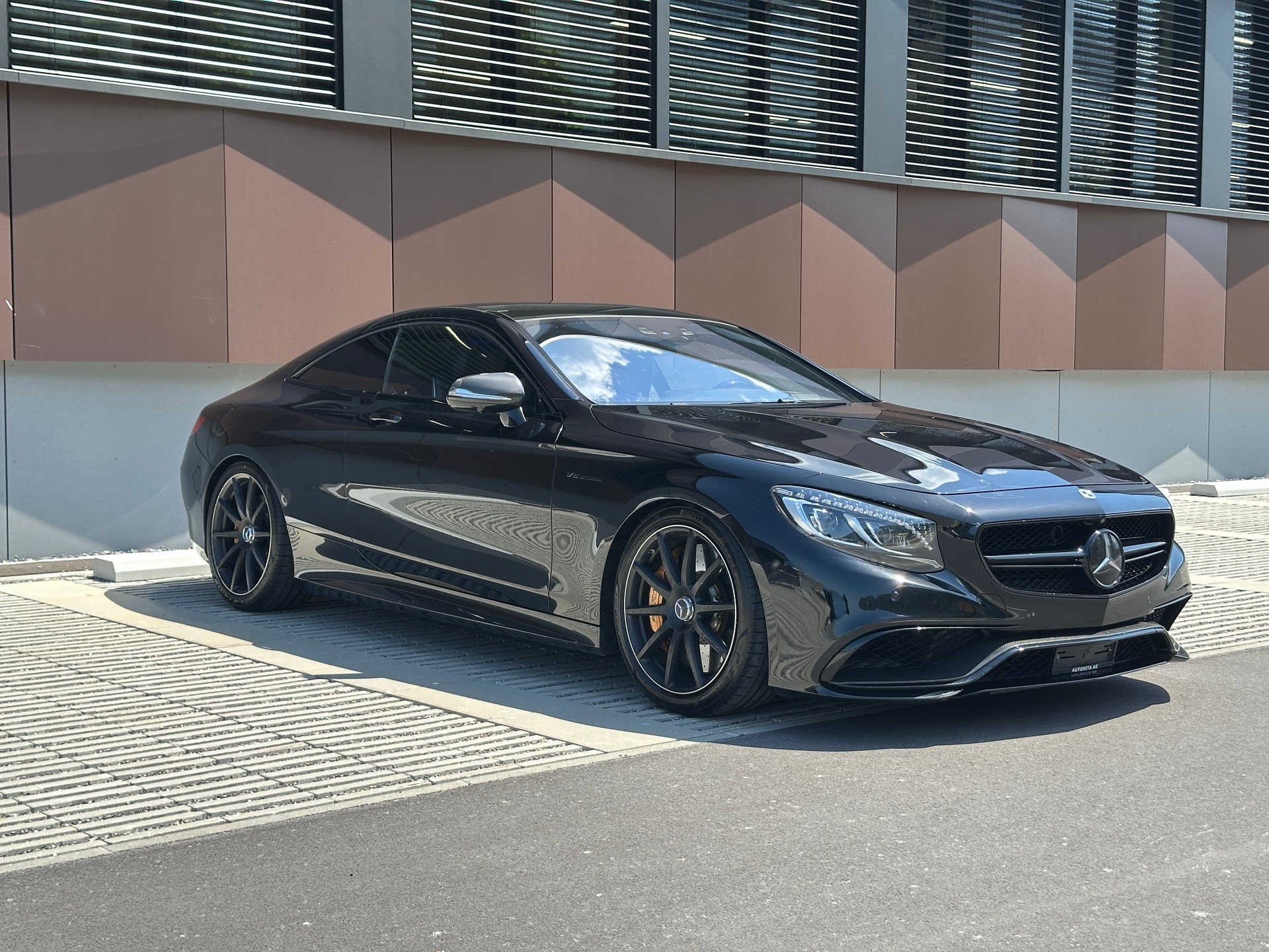 MERCEDES-BENZ S 63 AMG Coupé 4Matic Speedshift MCT *Carbon Paket* *Burmester High-End*-showroom-element-2