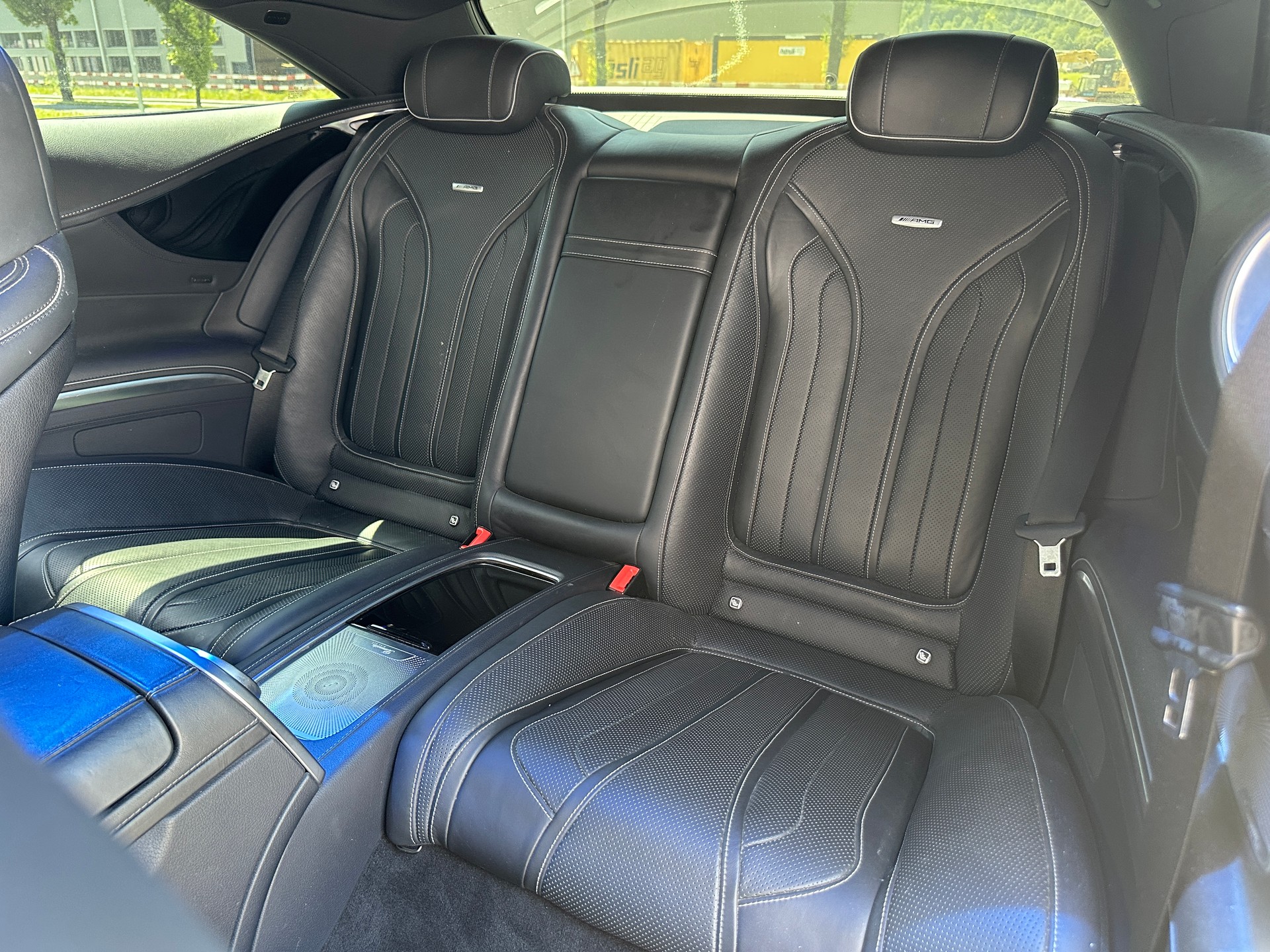 MERCEDES-BENZ S 63 AMG Coupé 4Matic Speedshift MCT *Carbon Paket* *Burmester High-End*-image-15