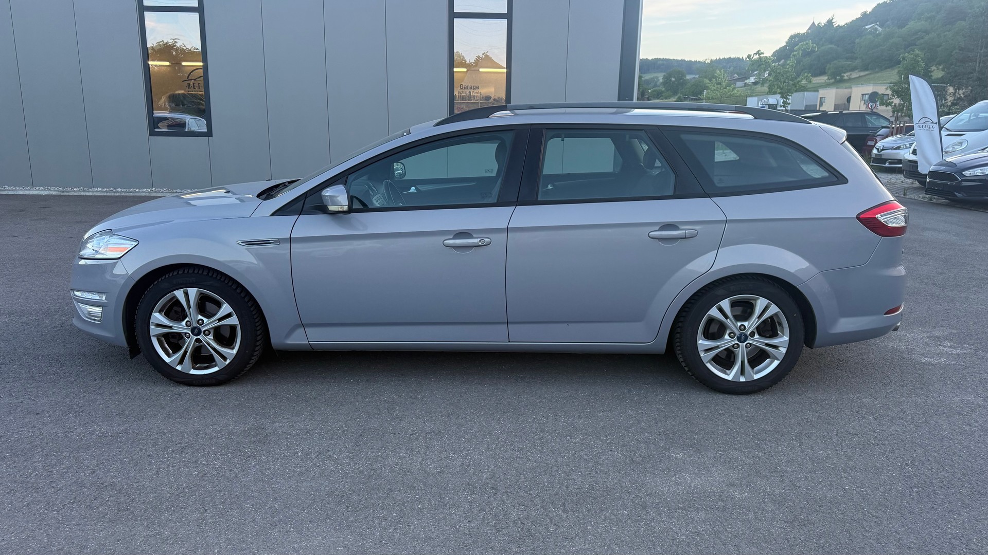 FORD Mondeo 2.0 EcoBoost SCTi Titanium PowerShift-image-14