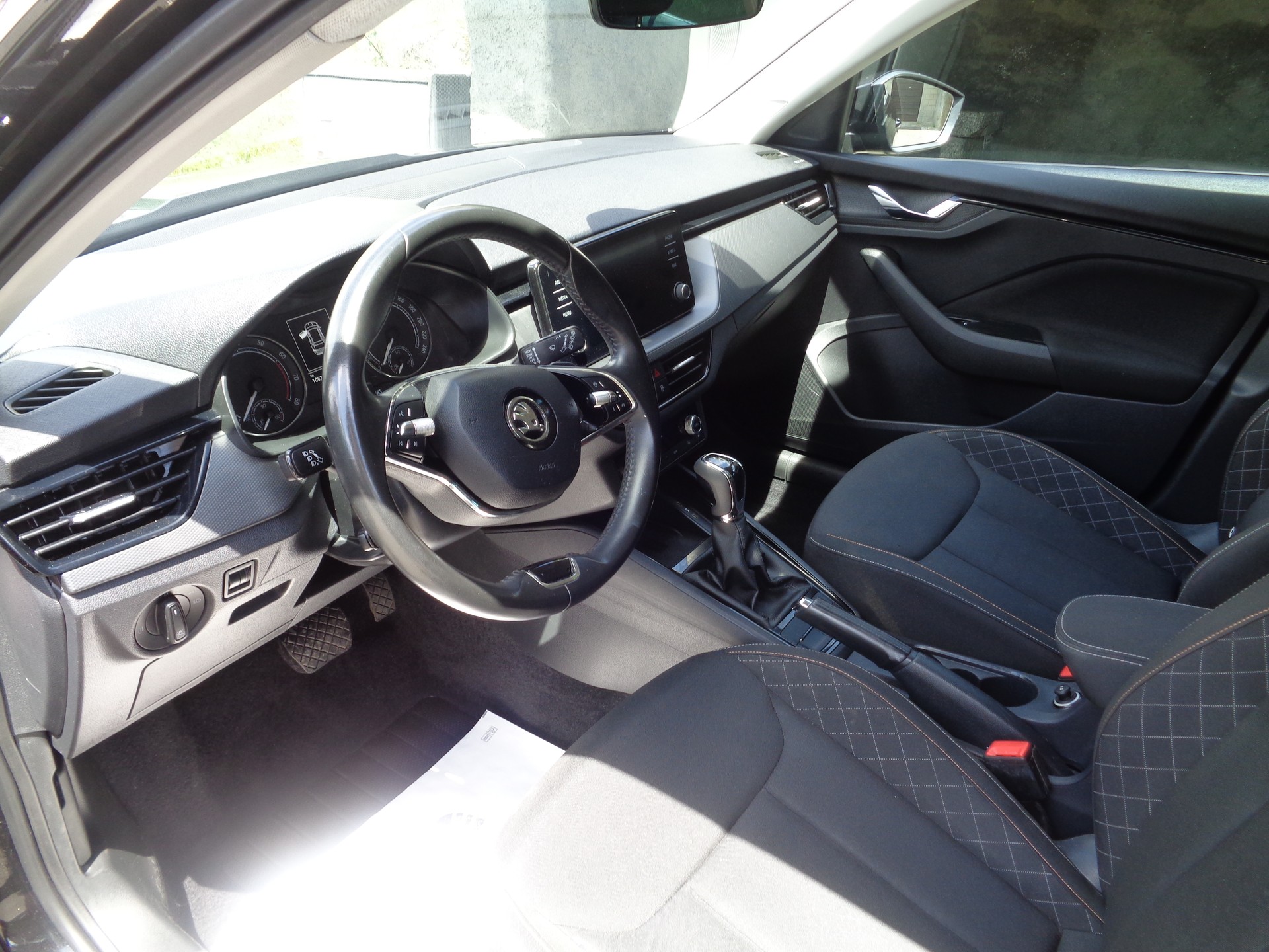 SKODA Kamiq 1.0 TSI Ambition DSG-image-7
