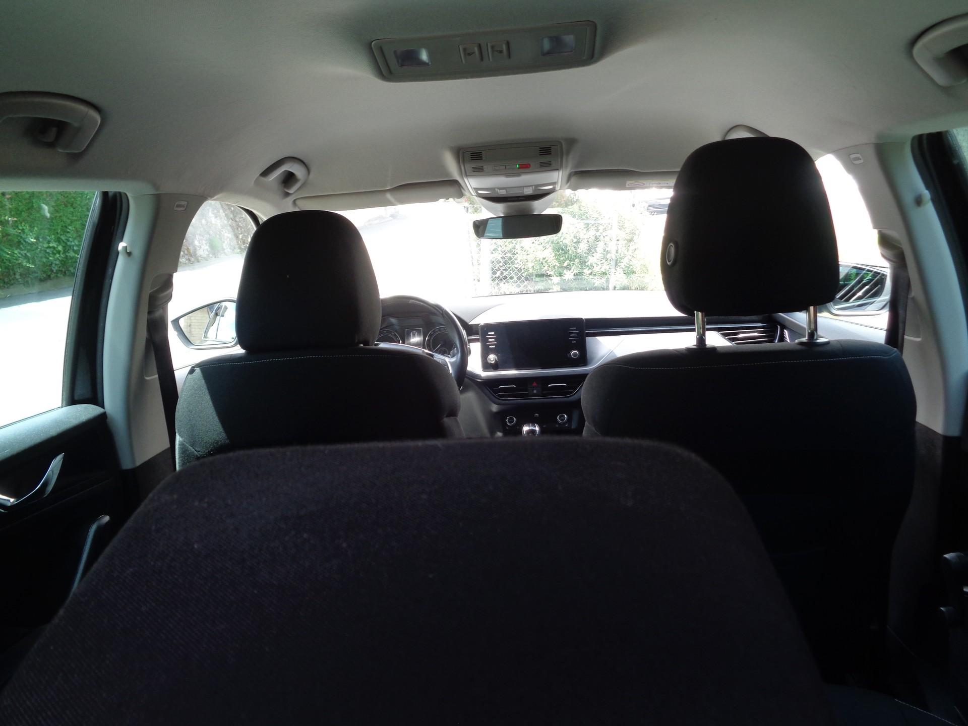 SKODA Kamiq 1.0 TSI Ambition DSG-image-10