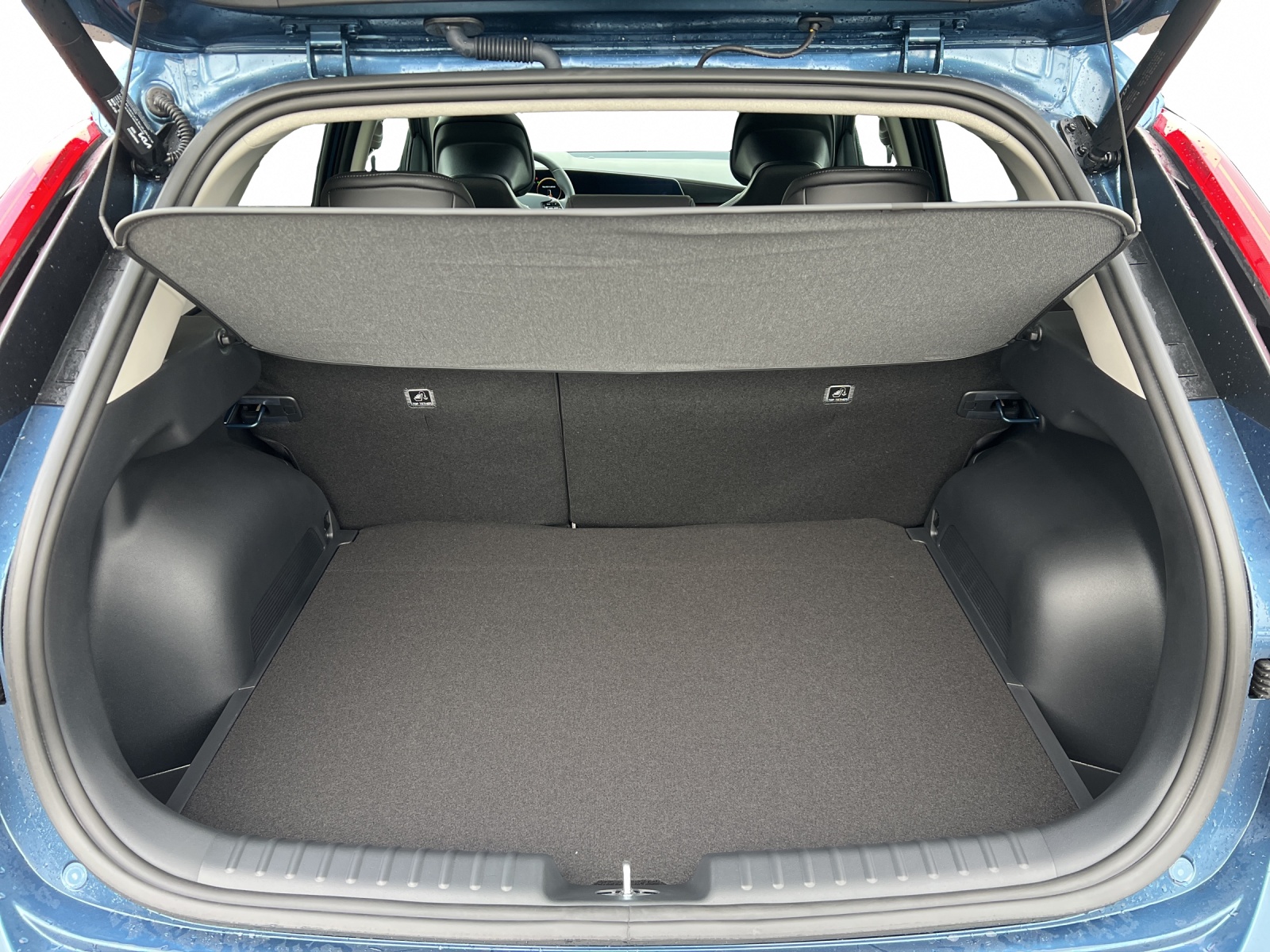 KIA Niro 1.6 GDi Hybrid Style-image-11