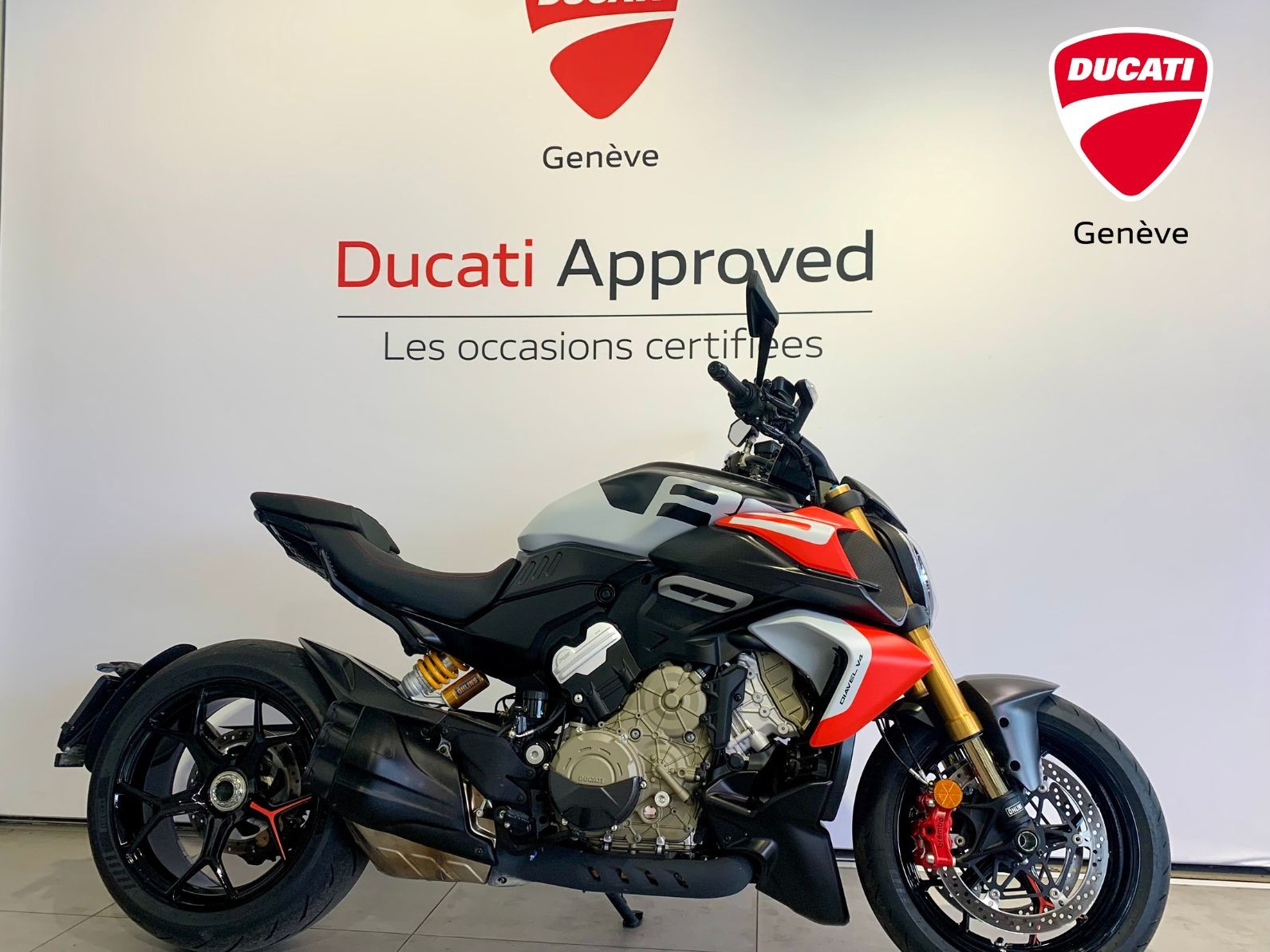 DUCATI Diavel V4 RS