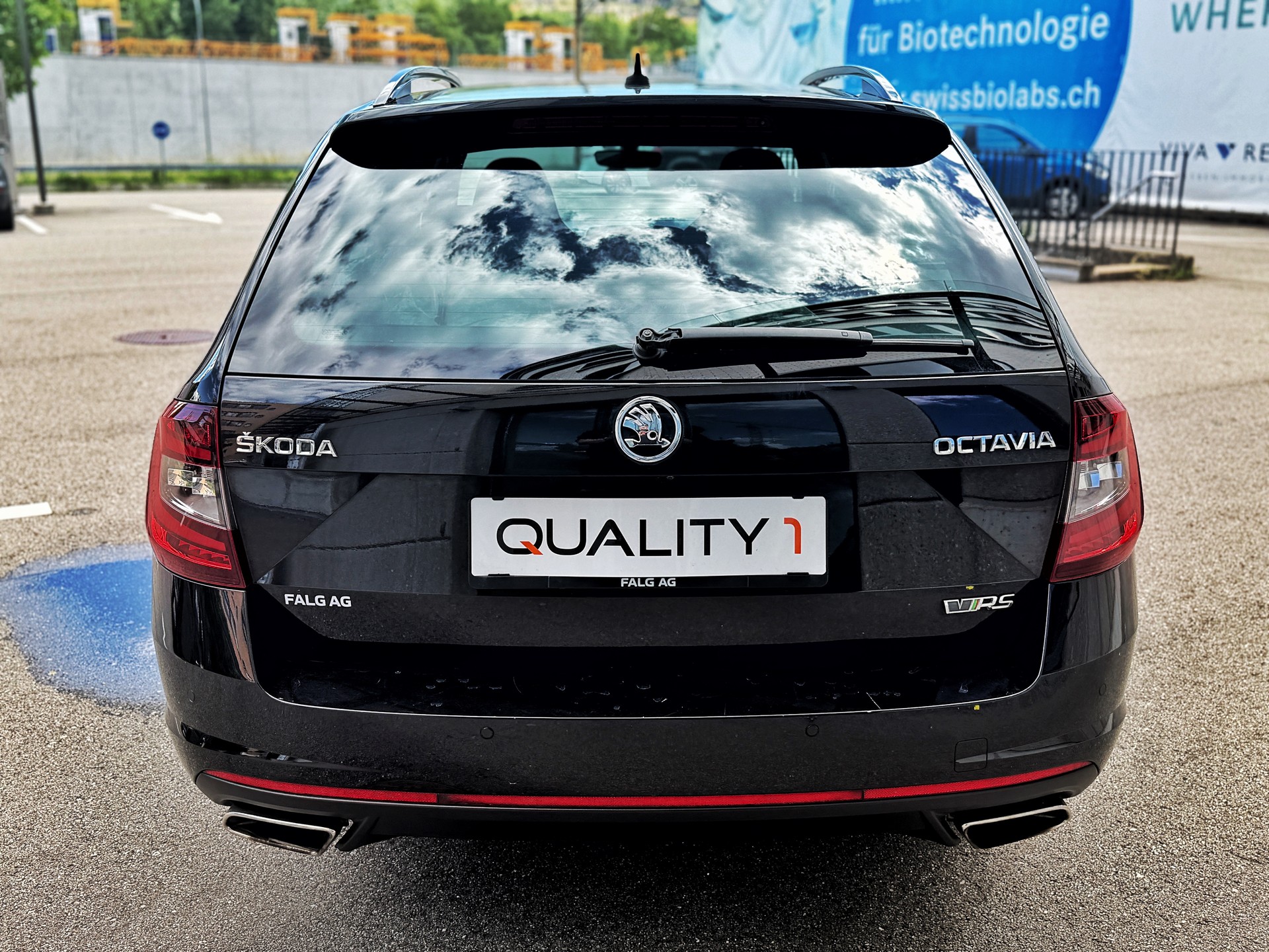 SKODA Octavia Combi 2.0 TSI RS Value DSG-showroom-element-3
