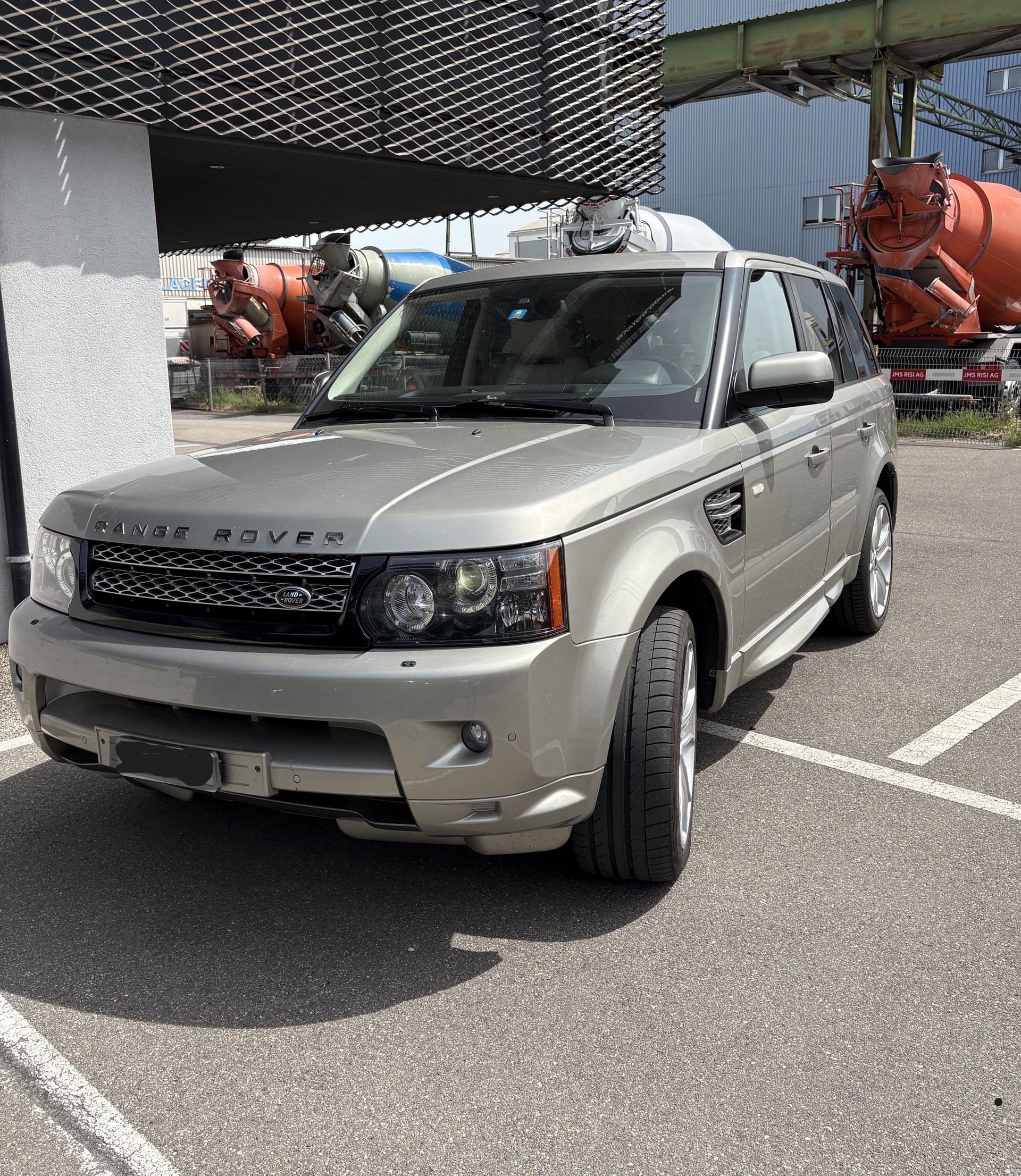 LAND ROVER 3.0 SDV6 HSE-image-0