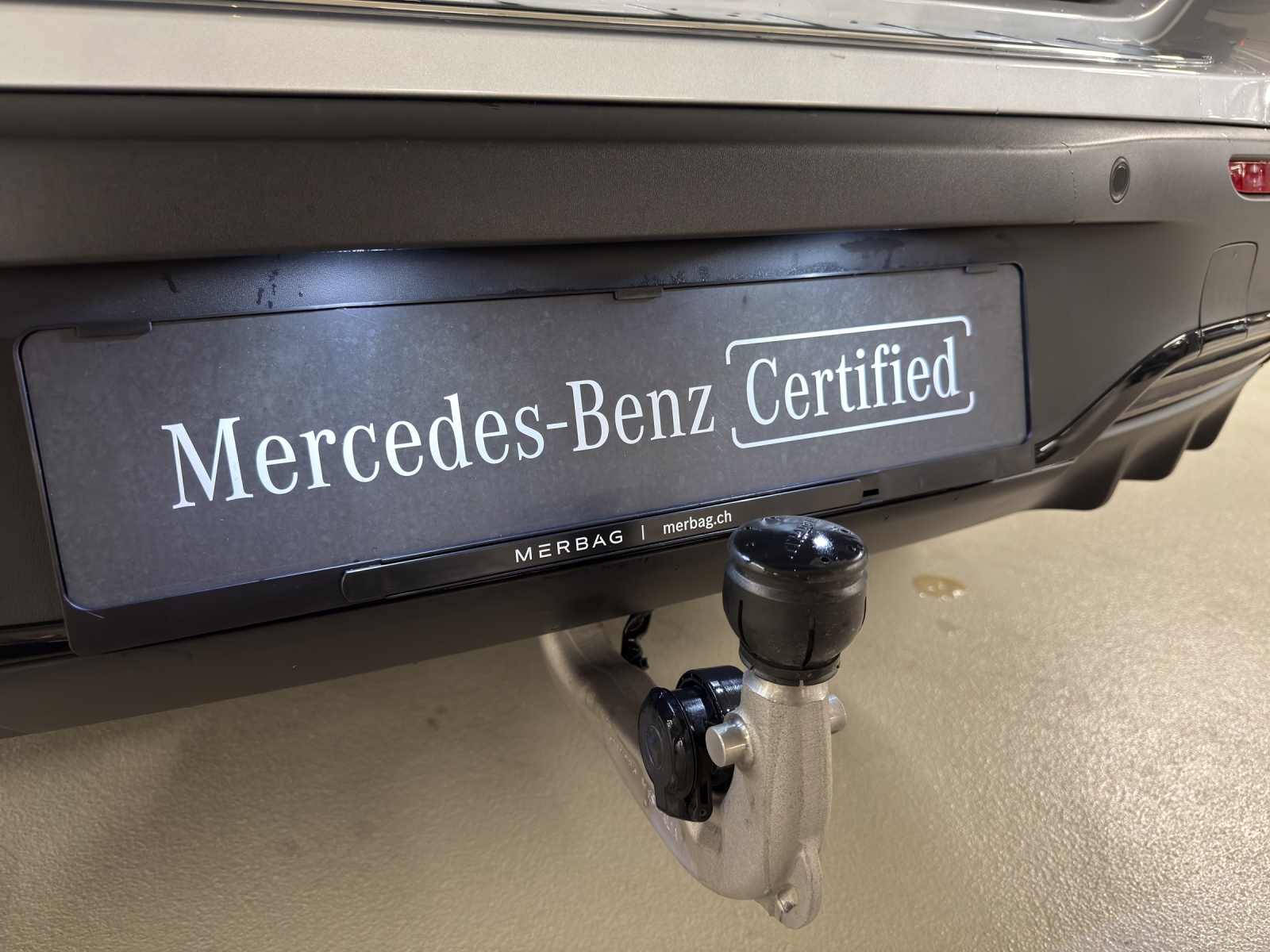 MERCEDES-BENZ EQB 350 66,5 kWh 4Matic Swiss Star-image-16