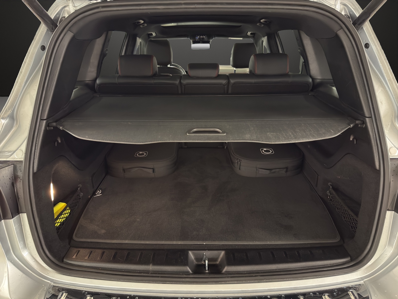 MERCEDES-BENZ EQB 350 66,5 kWh 4Matic Swiss Star-image-15