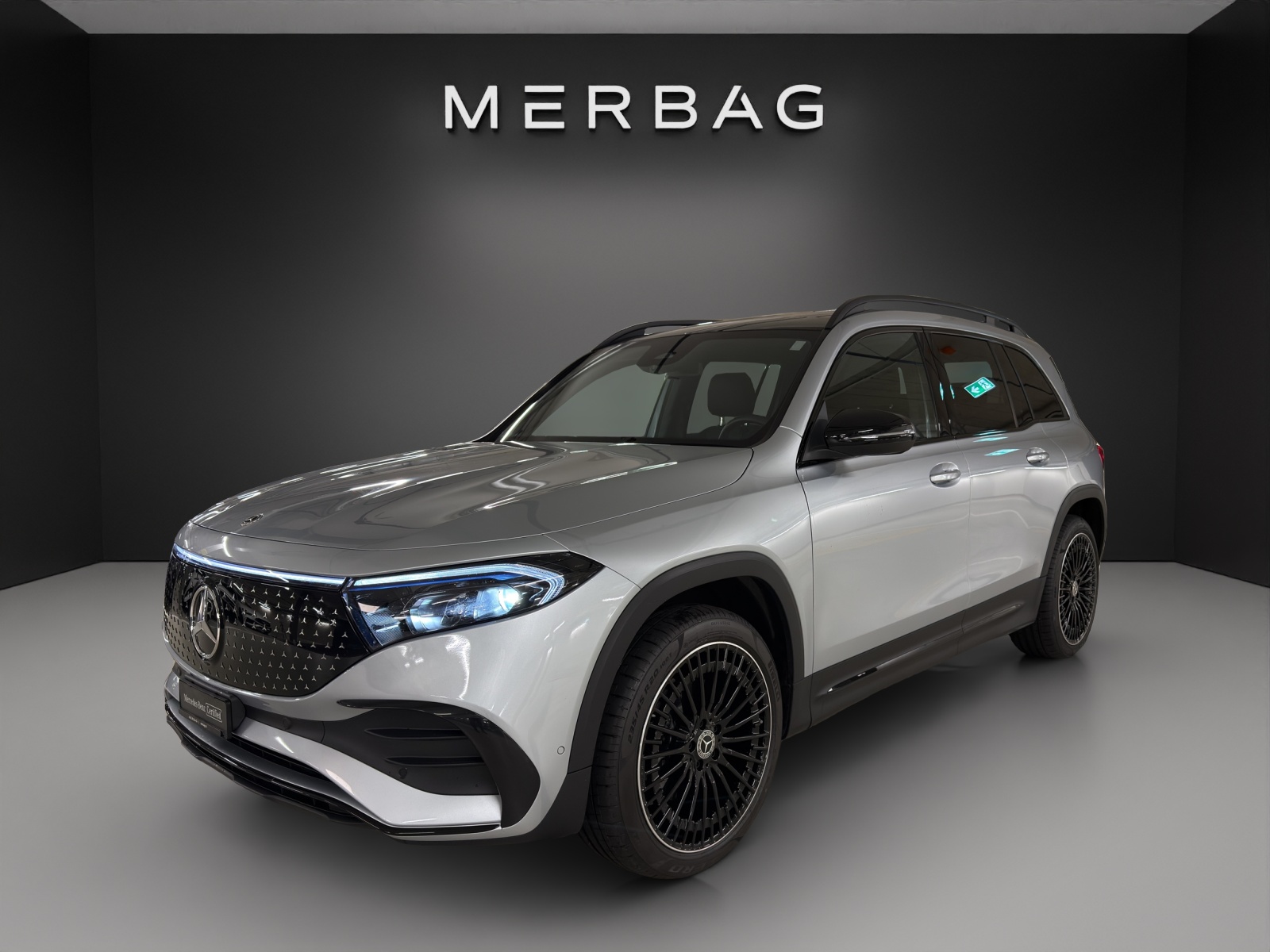 MERCEDES-BENZ EQB 350 66,5 kWh 4Matic Swiss Star-image-2