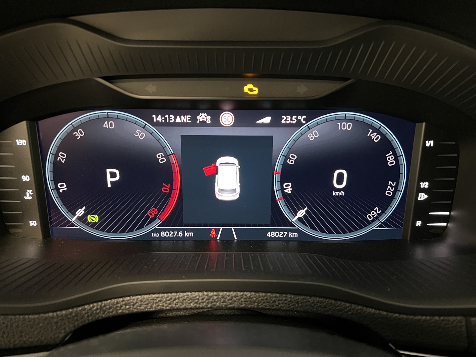 SKODA Karoq 1.5 TSI SportLine DSG-image-7