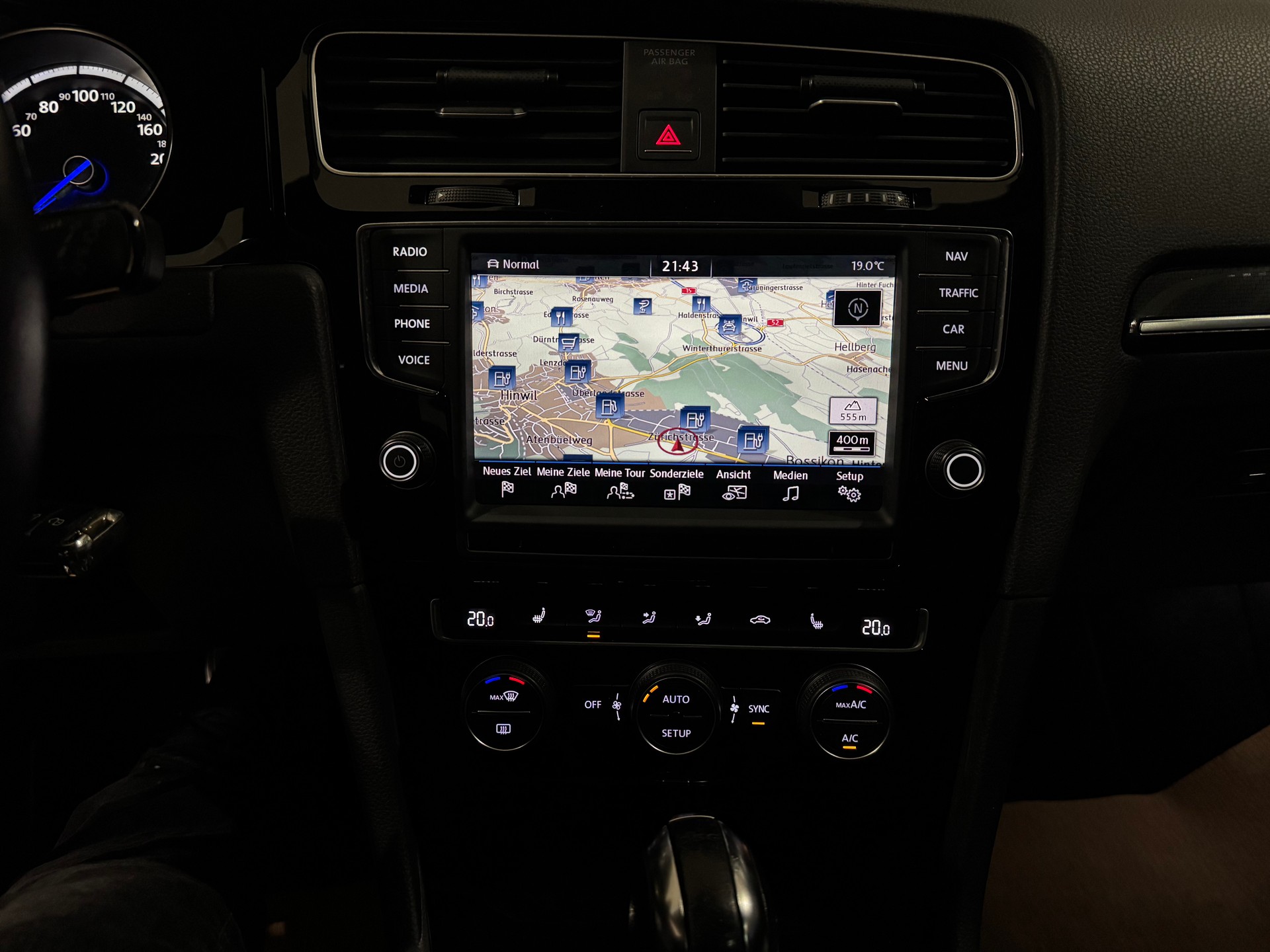 VW Golf 2.0 TSI R 4Motion DSG | CH |-image-15