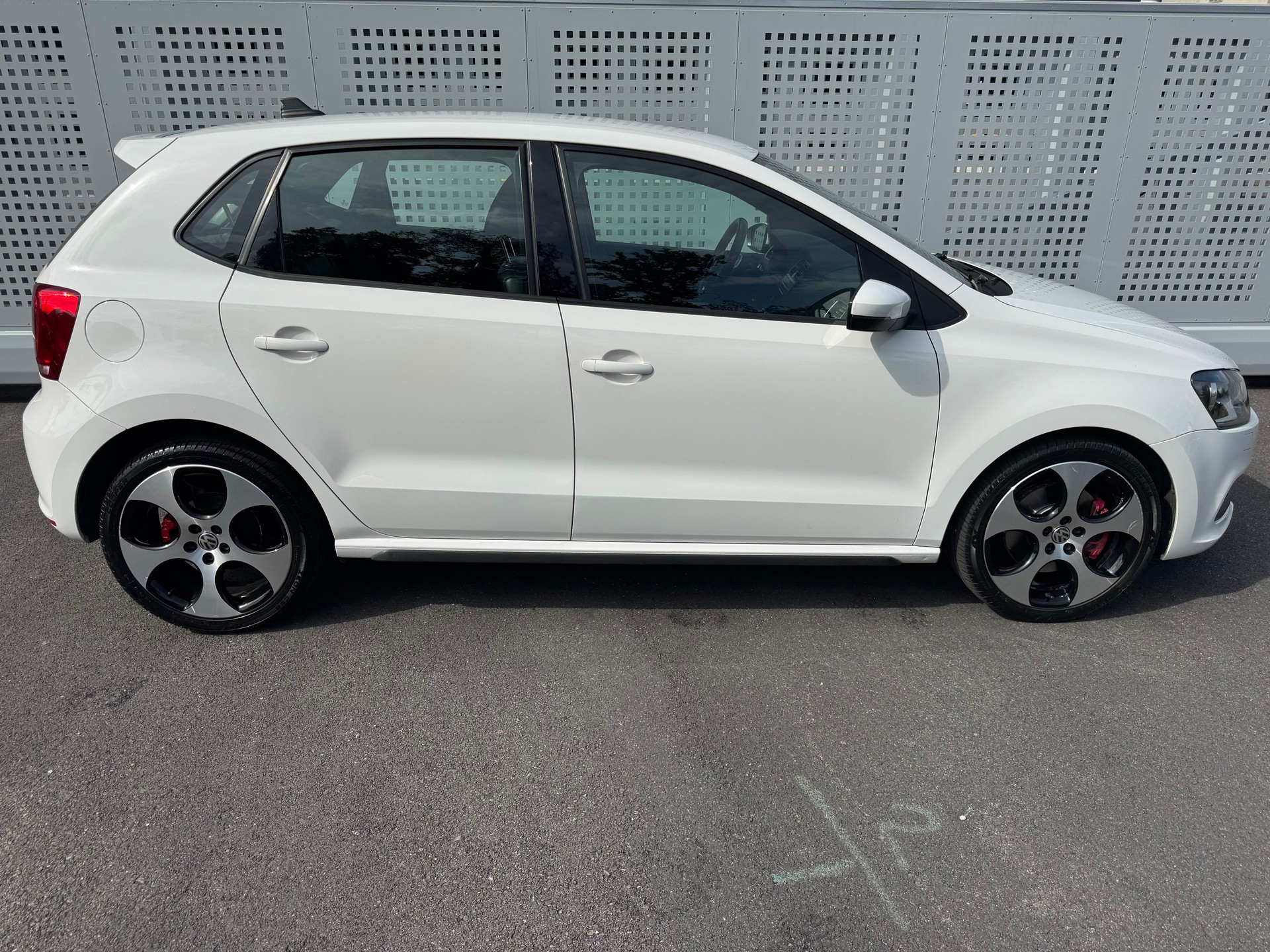 VW 1.4 TSI GTI DSG-image-4