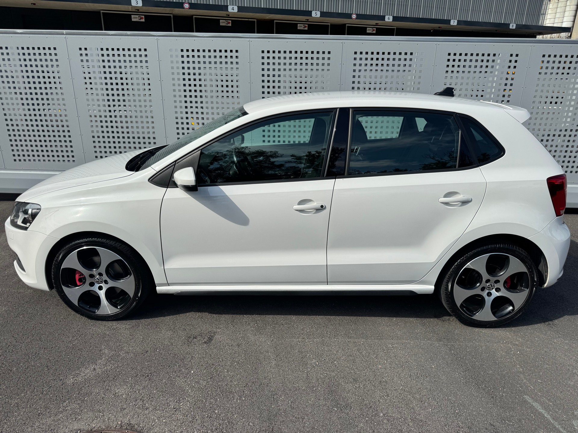 VW 1.4 TSI GTI DSG-image-1