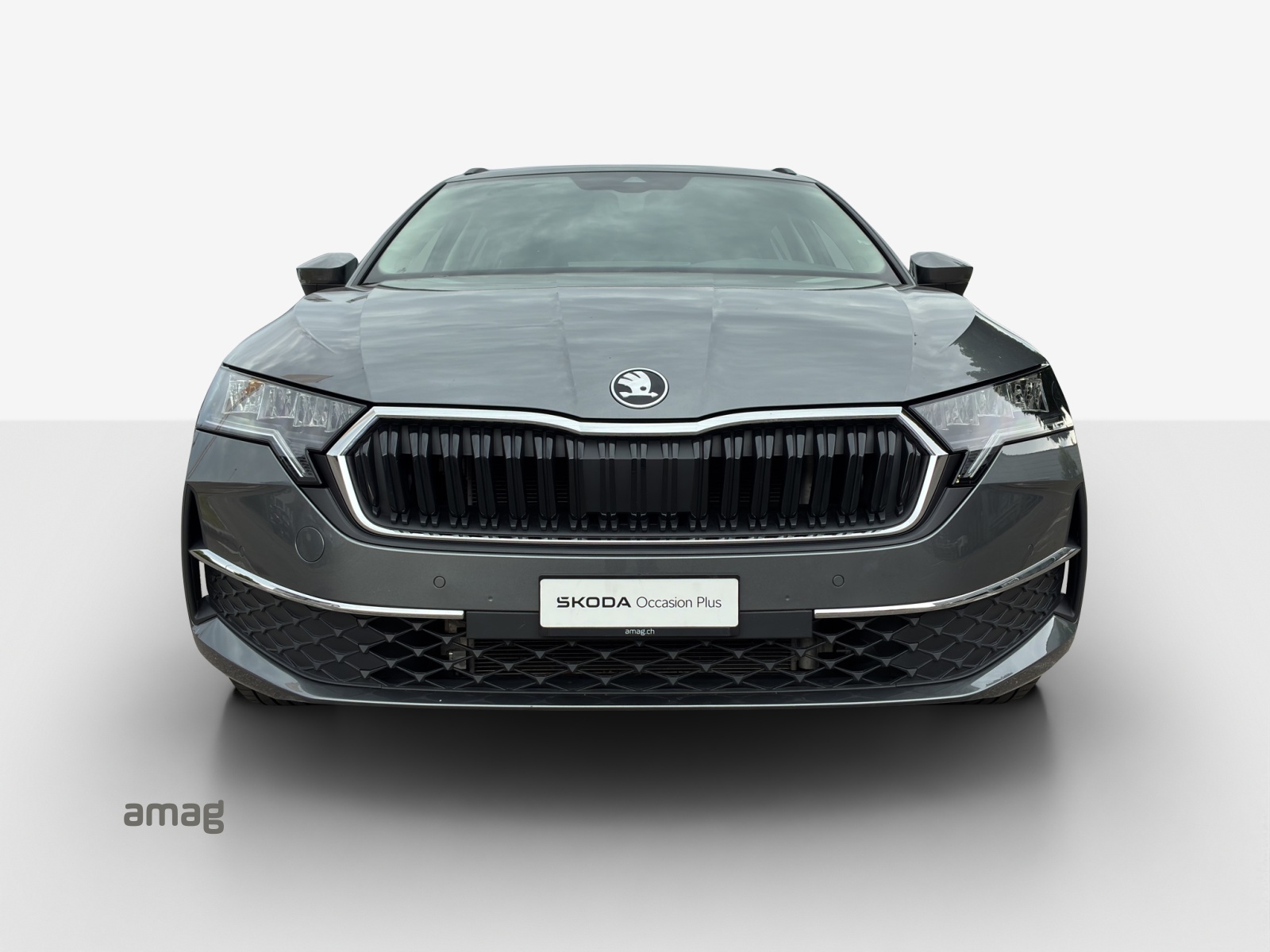 SKODA Octavia Combi 2.0 TDI DSG Selection-image-6