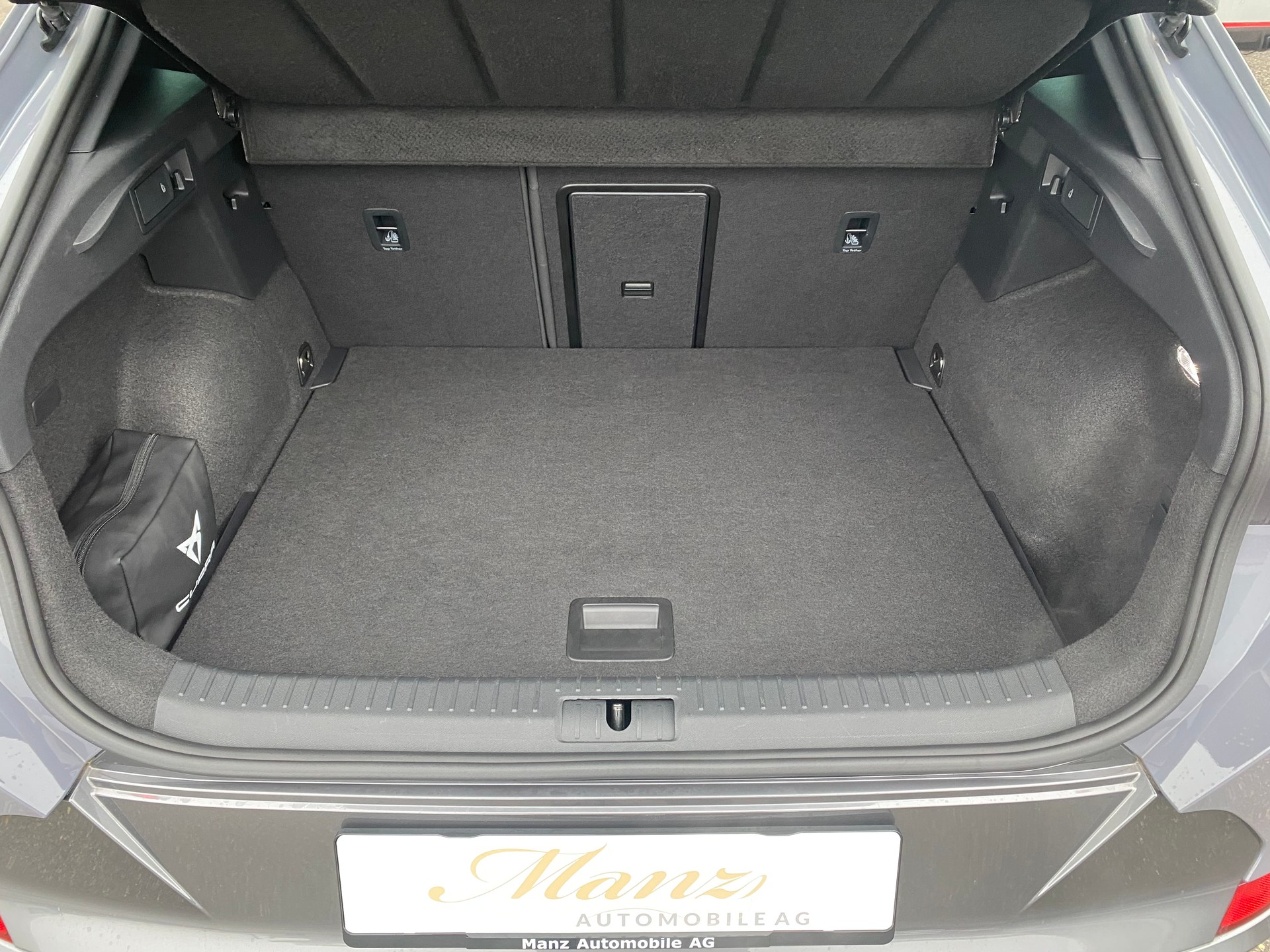 CUPRA Formentor 2.0TSI 310PS VZ 4Drive DSG **Top-Ausstattung**-image-8