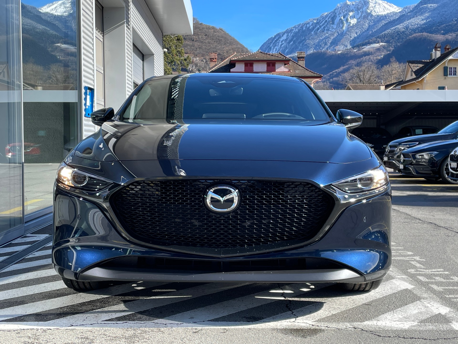 MAZDA 3 Hatchback SKYACTIV-X M Hybrid 186 Homura Automat-showroom-element-1