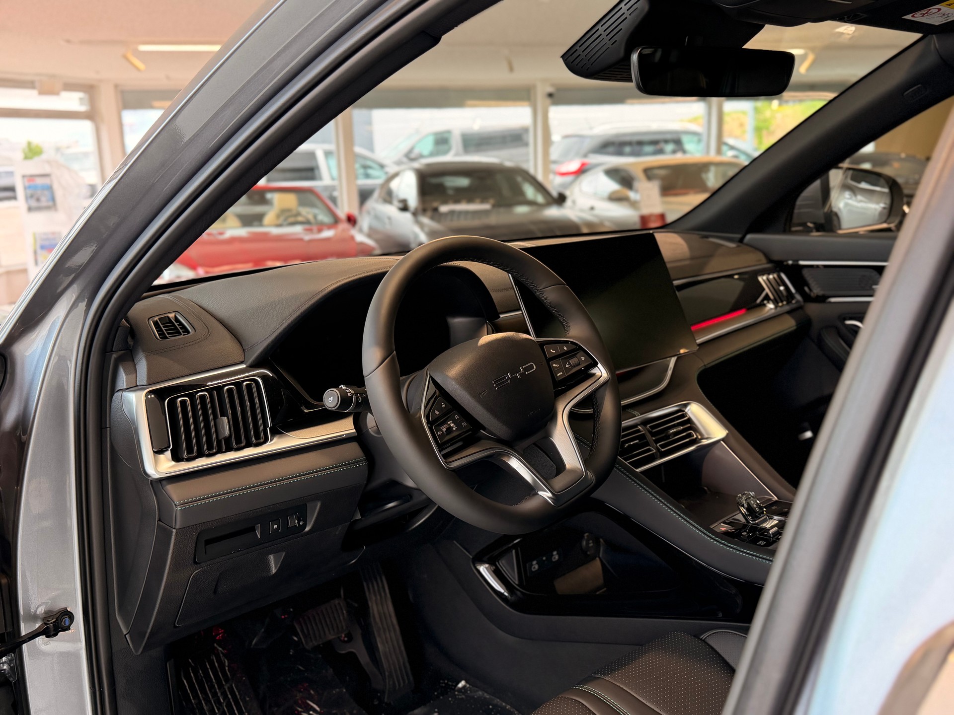 BYD Seal U DM-i Design AWD-image-13