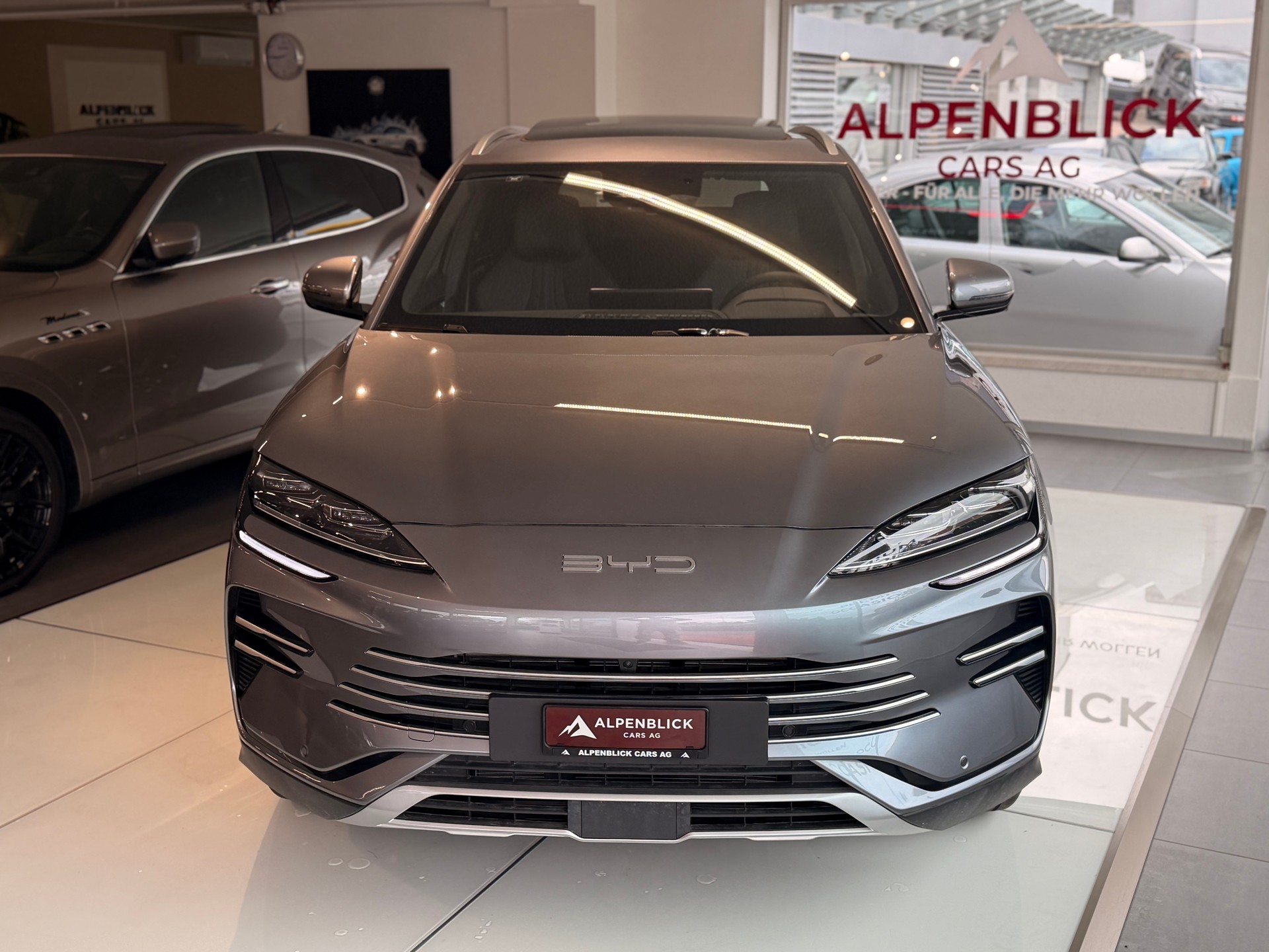 BYD Seal U DM-i Design AWD-image-3