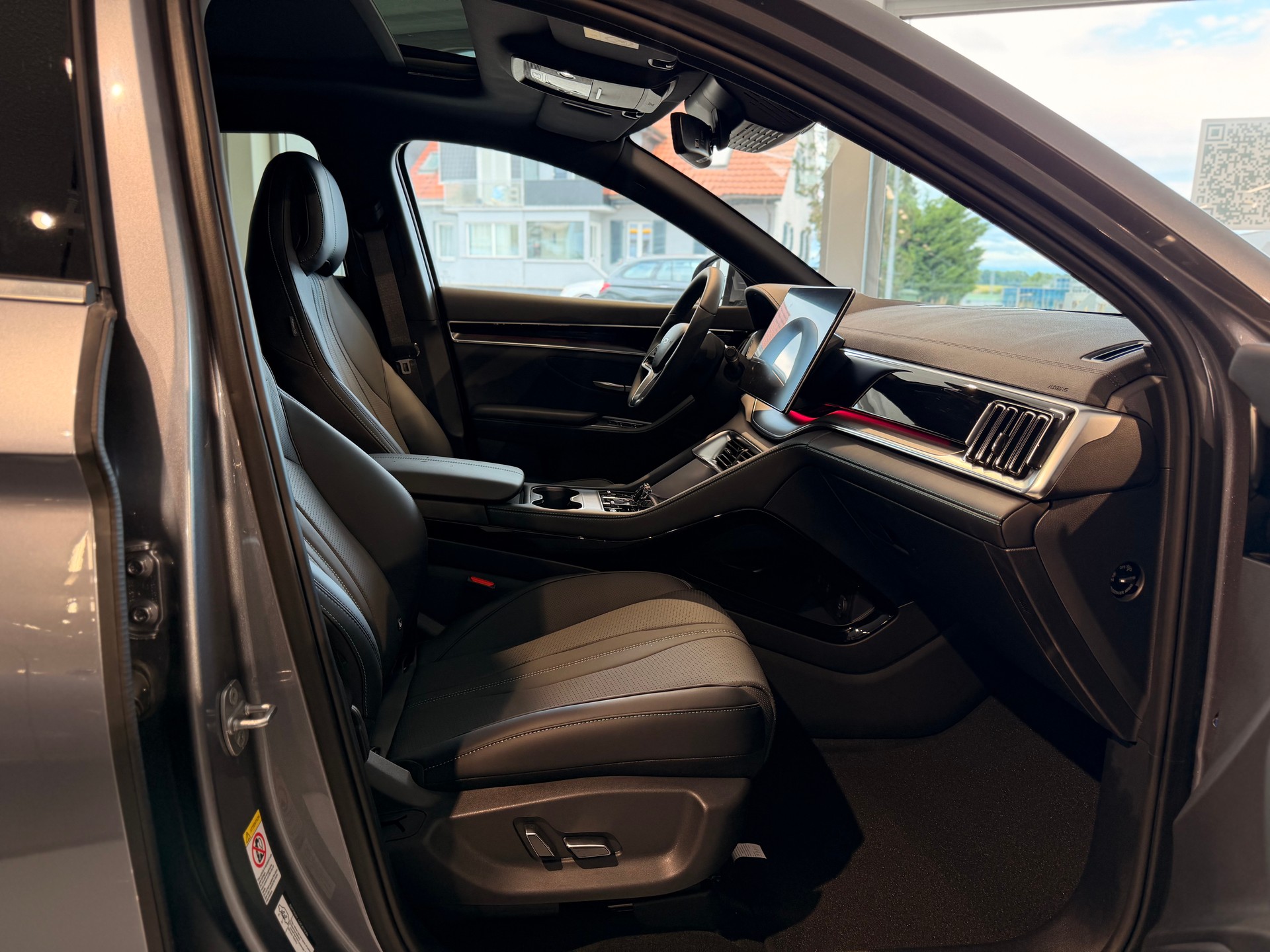BYD Seal U DM-i Design AWD-image-21
