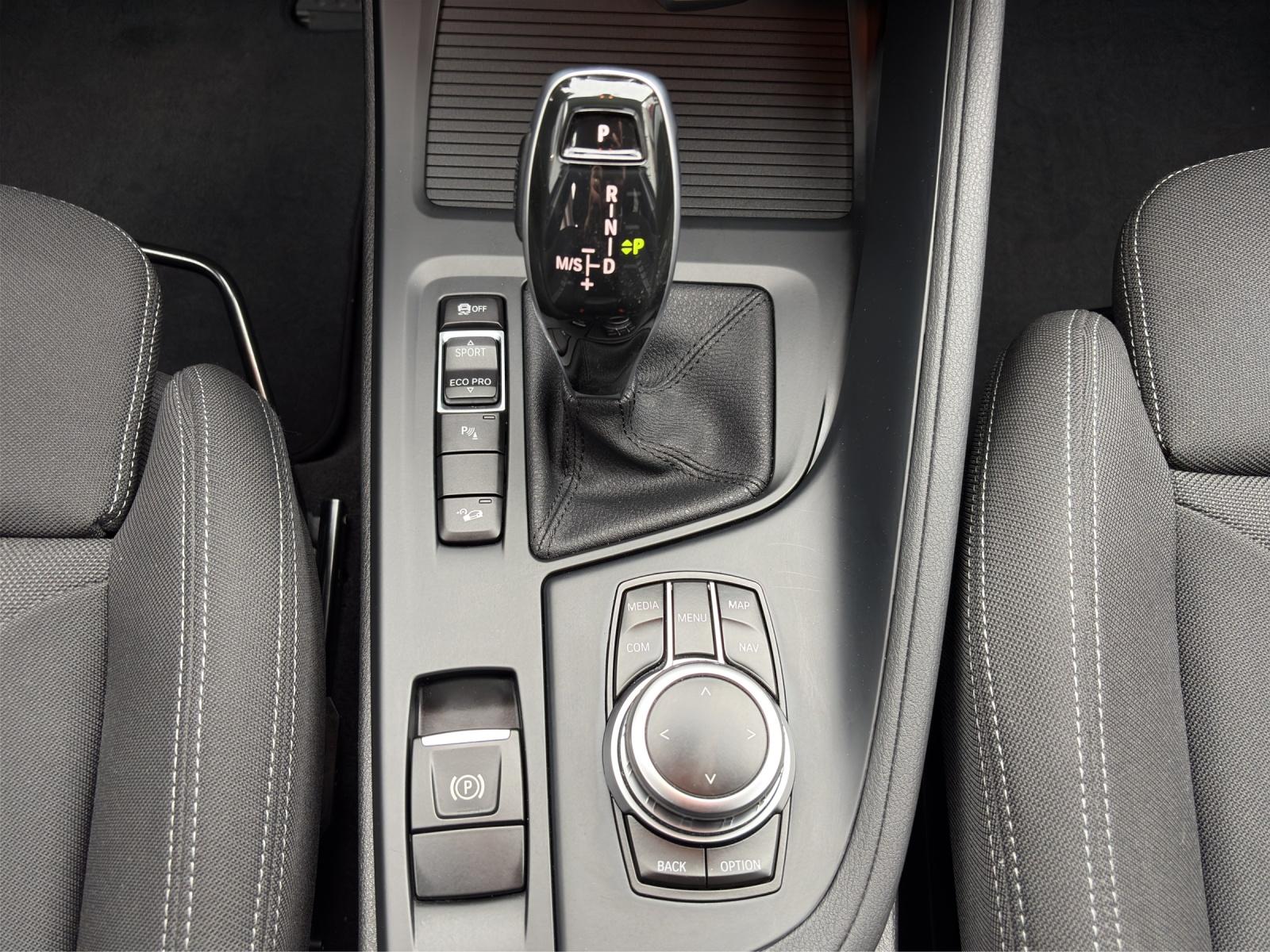 BMW X1 20i xDrive-image-17