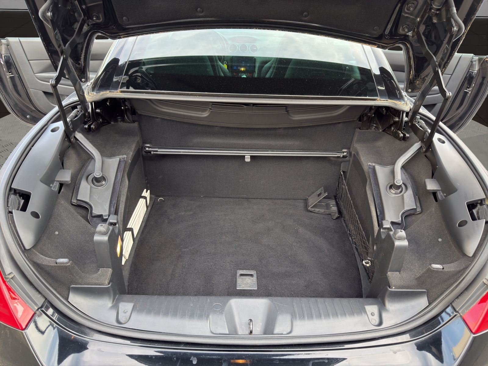 PEUGEOT 308 CC 1.6 16V Turbo Sport Pack-image-16