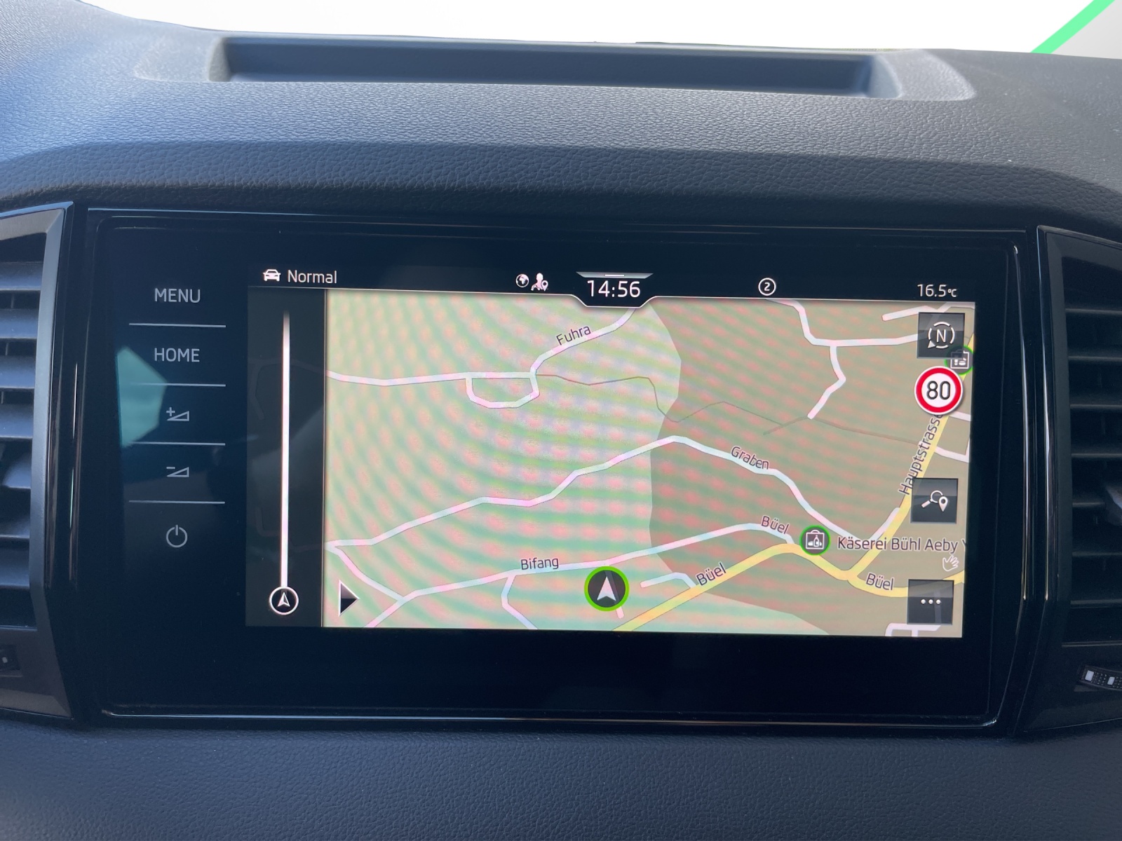 SKODA Karoq 2.0 TSI SportLine 4x4 DSG-image-11