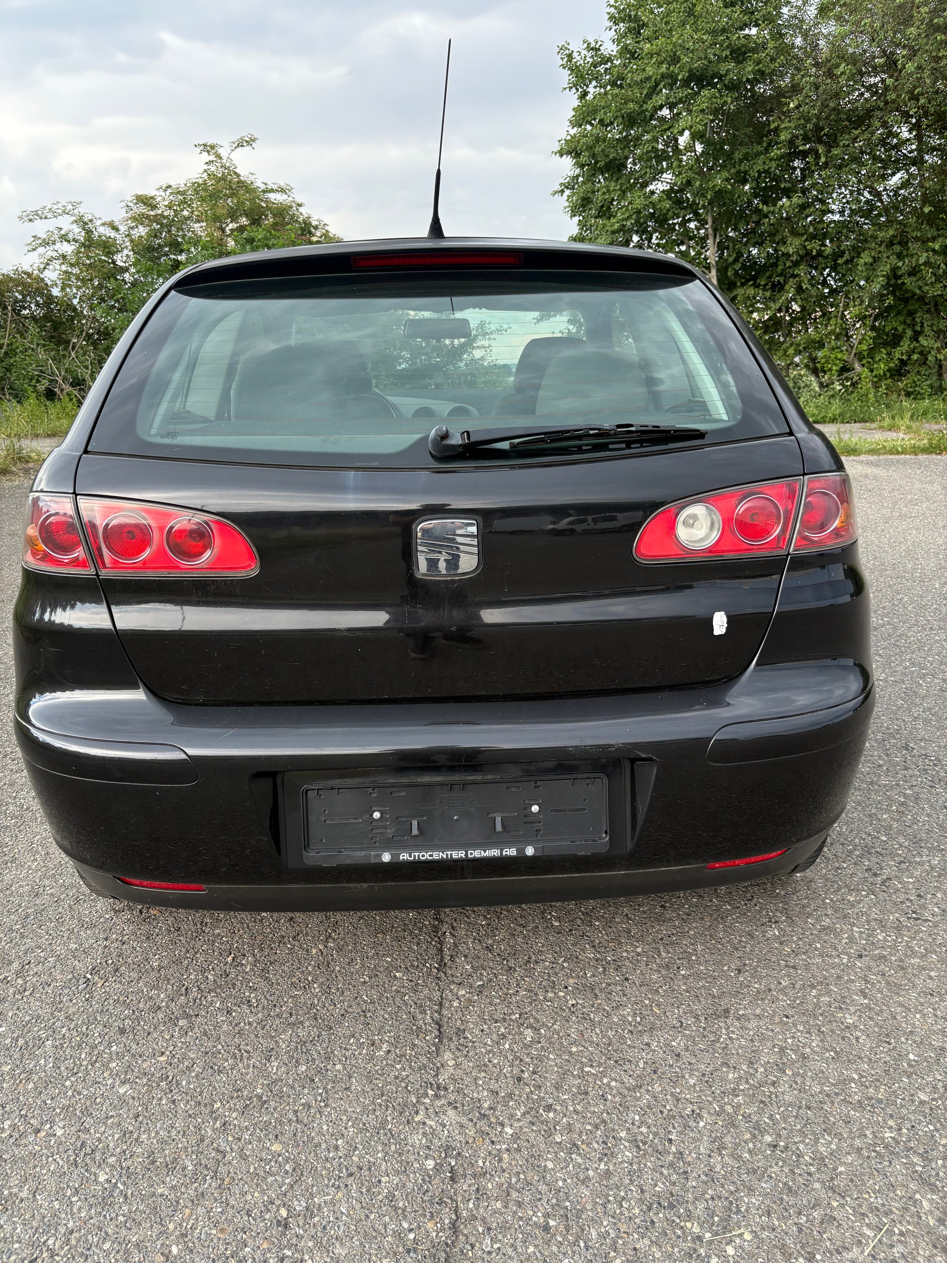 SEAT Ibiza 1.4 16V Sport-image-3