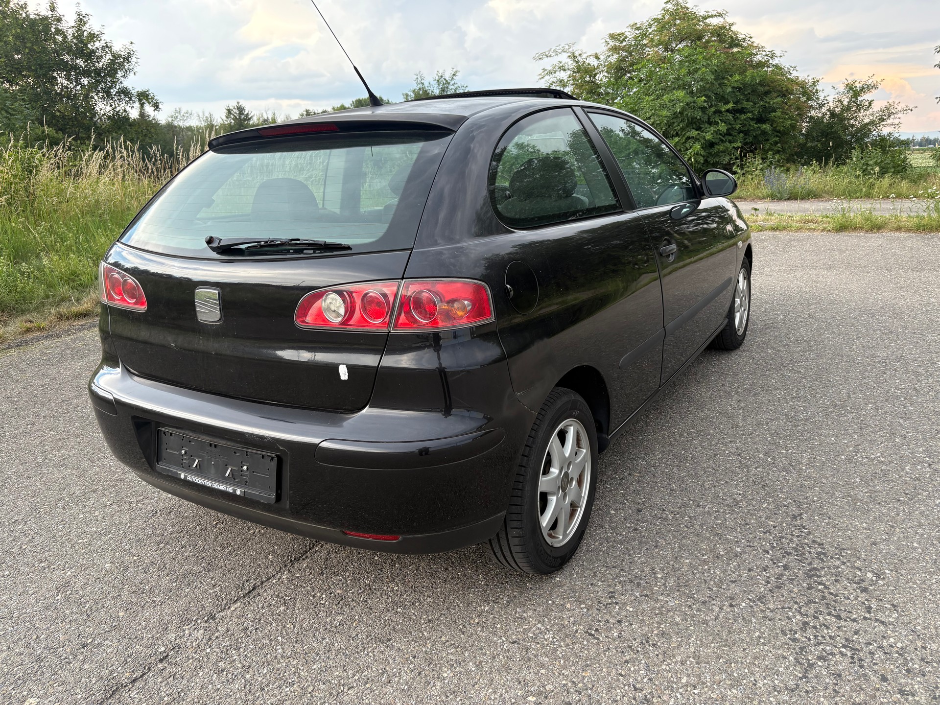 SEAT Ibiza 1.4 16V Sport-image-5