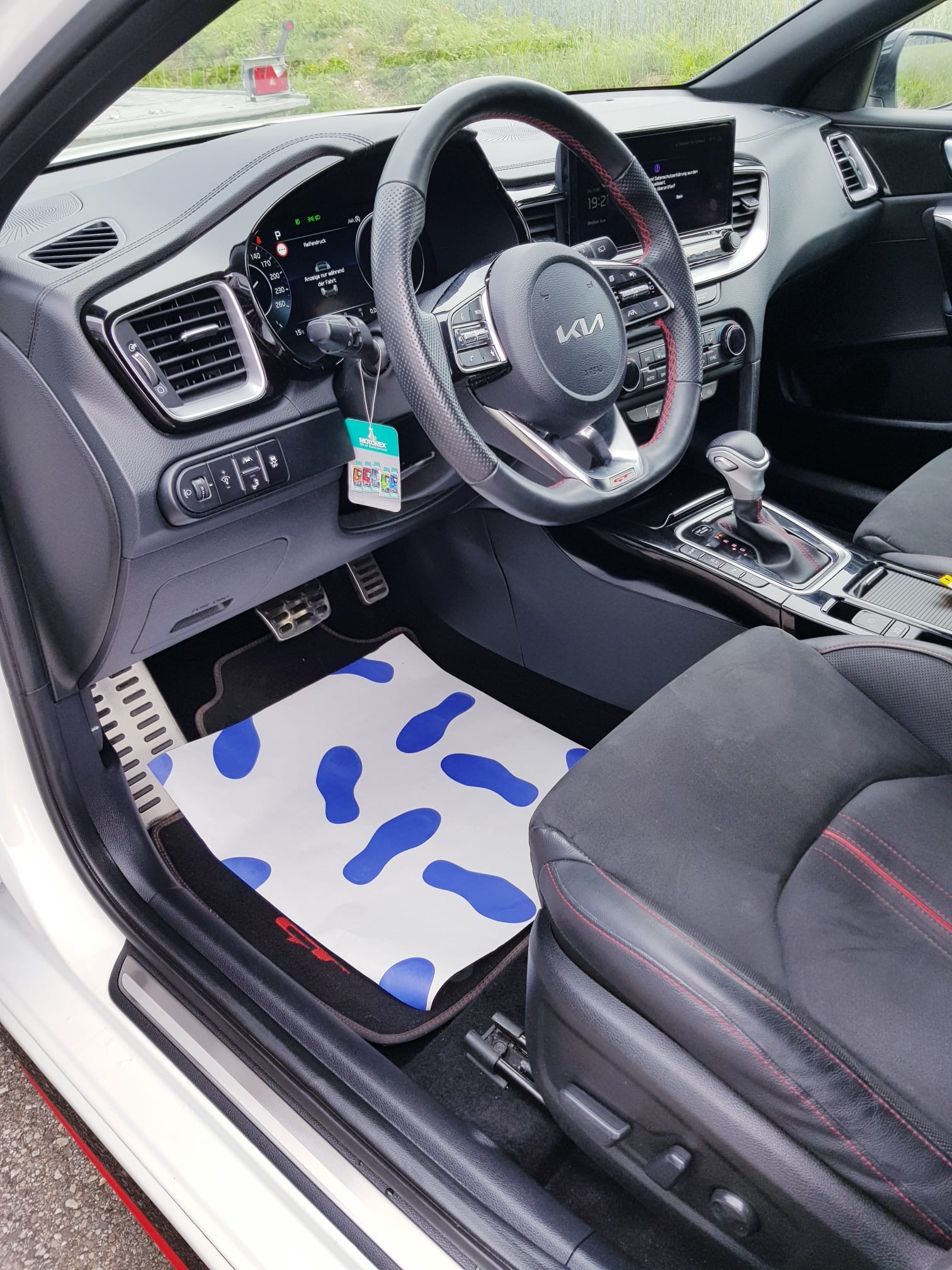 KIA Ceed GT 1.6 T-GDi GT DCT-image-8