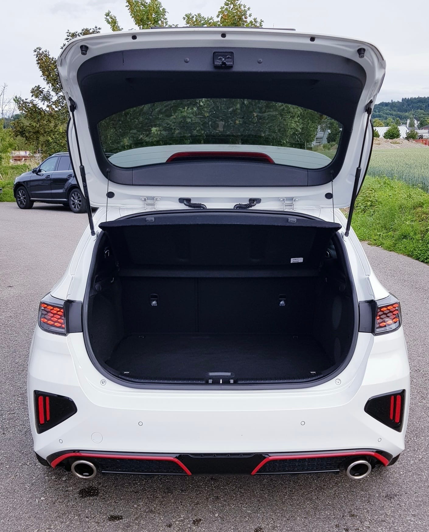KIA Ceed GT 1.6 T-GDi GT DCT-image-5