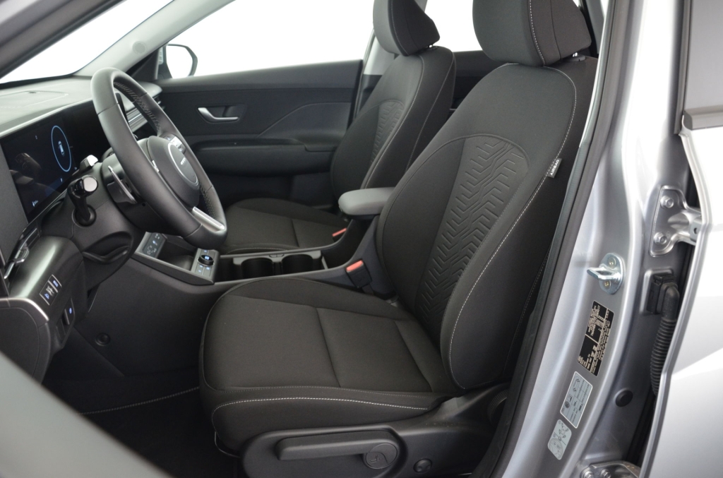 HYUNDAI Kona EV 64.8 kWh Premium *360°*Blackpack*-image-12