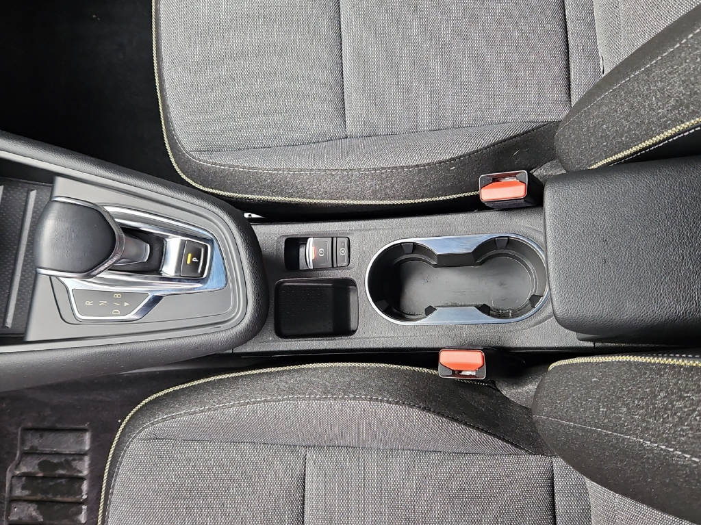 RENAULT Captur 1.6 E-Tech techno Full Hybrid-image-6