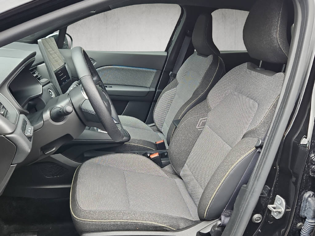 RENAULT Captur 1.6 E-Tech techno Full Hybrid-image-4