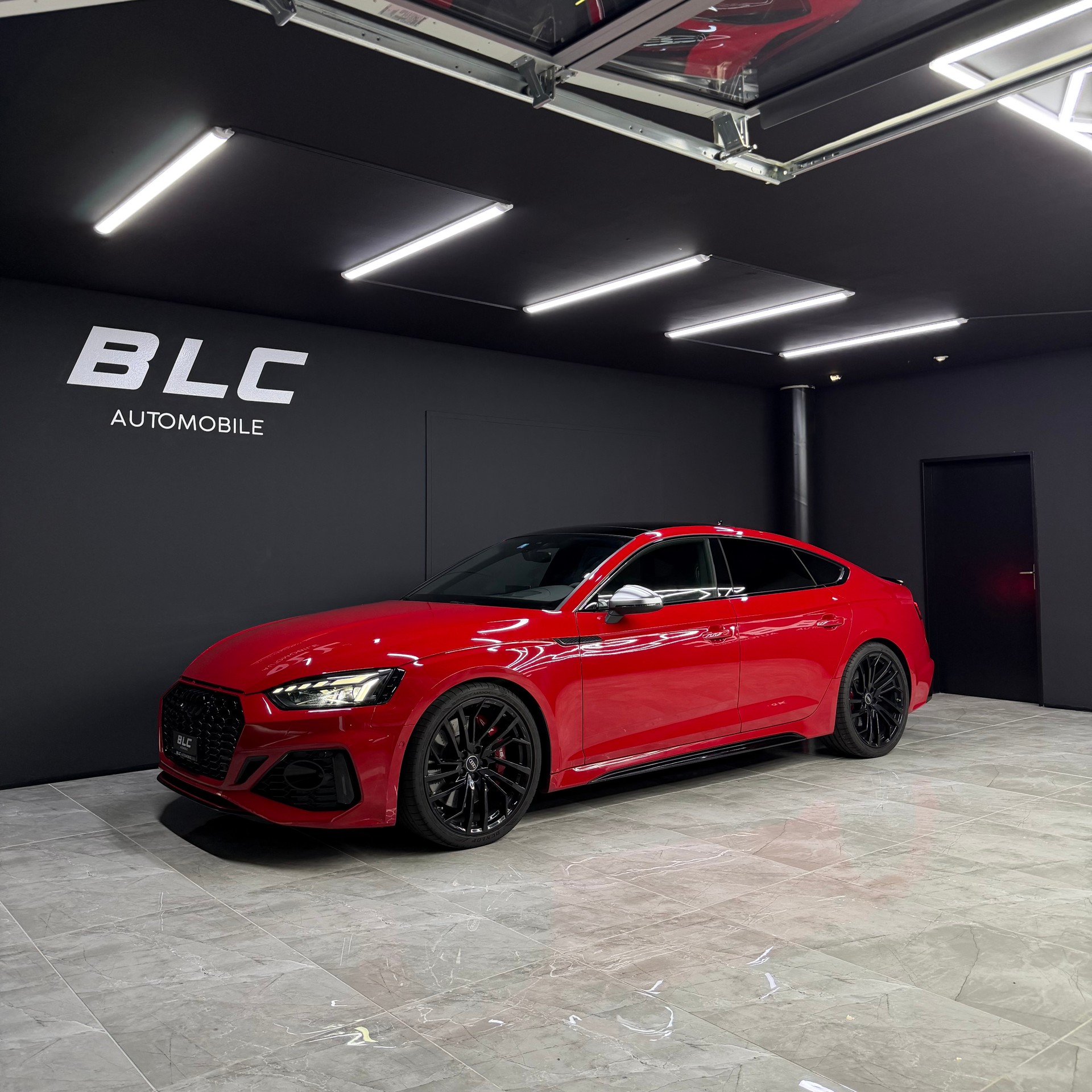 AUDI RS5 Sportback 2.9 TFSI quattro tiptronic-image-0