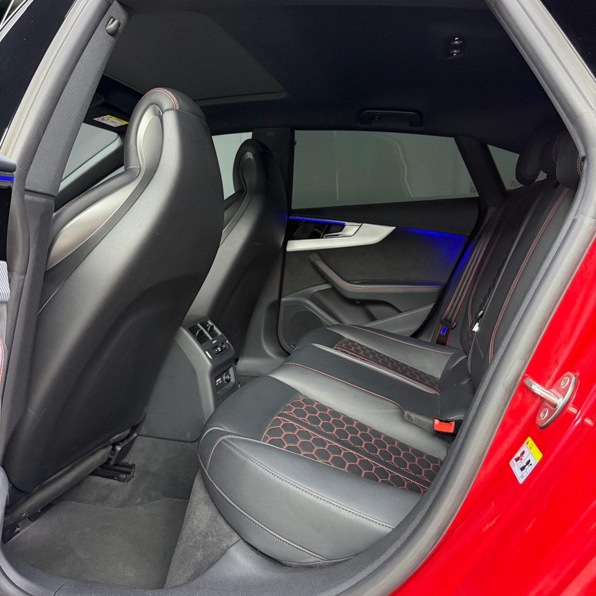 AUDI RS5 Sportback 2.9 TFSI quattro tiptronic-image-9